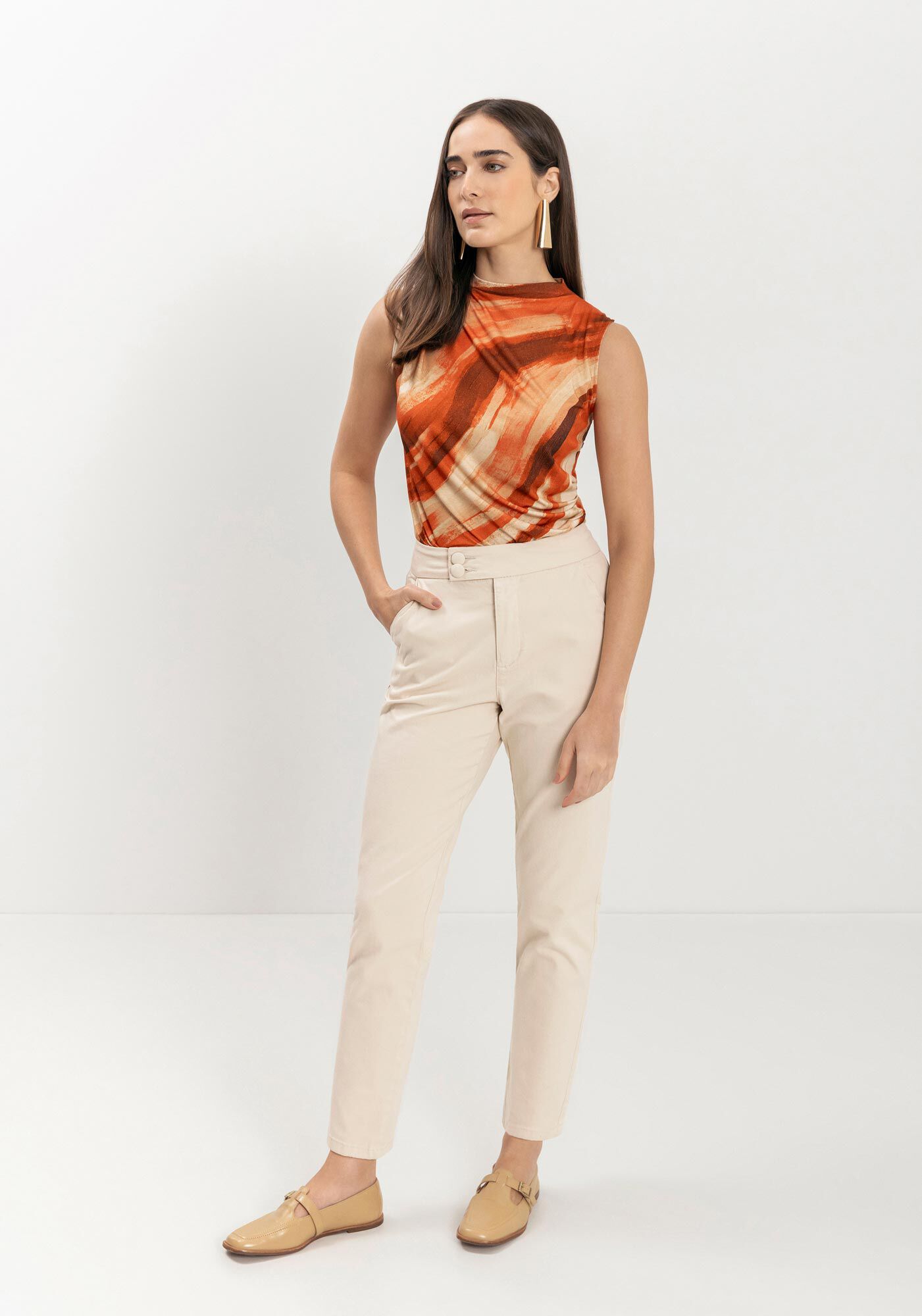 Cal&ccedil;a Mom Comfort Com Abotoamento Duplo Em Sarja E Elastano, BEGE ALHAMBRA, large.