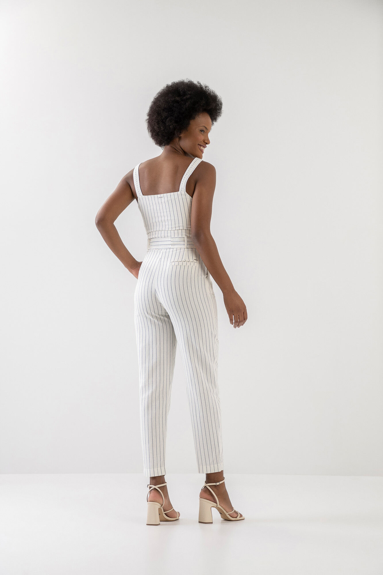 Cal&ccedil;a Reta Slim em Linho Listrada com Cinto, , large.