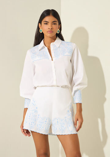 Shorts De Cintura Alta Bordado Em Tricoline, BRANCO. Shorts De Cintura Alta Bordado Em Tricoline, BRANCO, large.