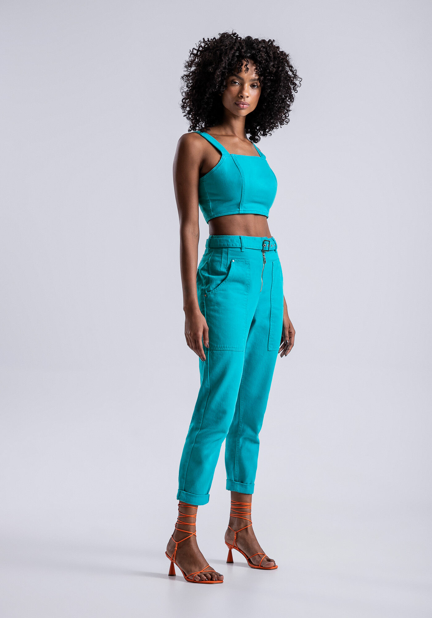 Blusa Sarja Cropped com Decote Reto, , large.