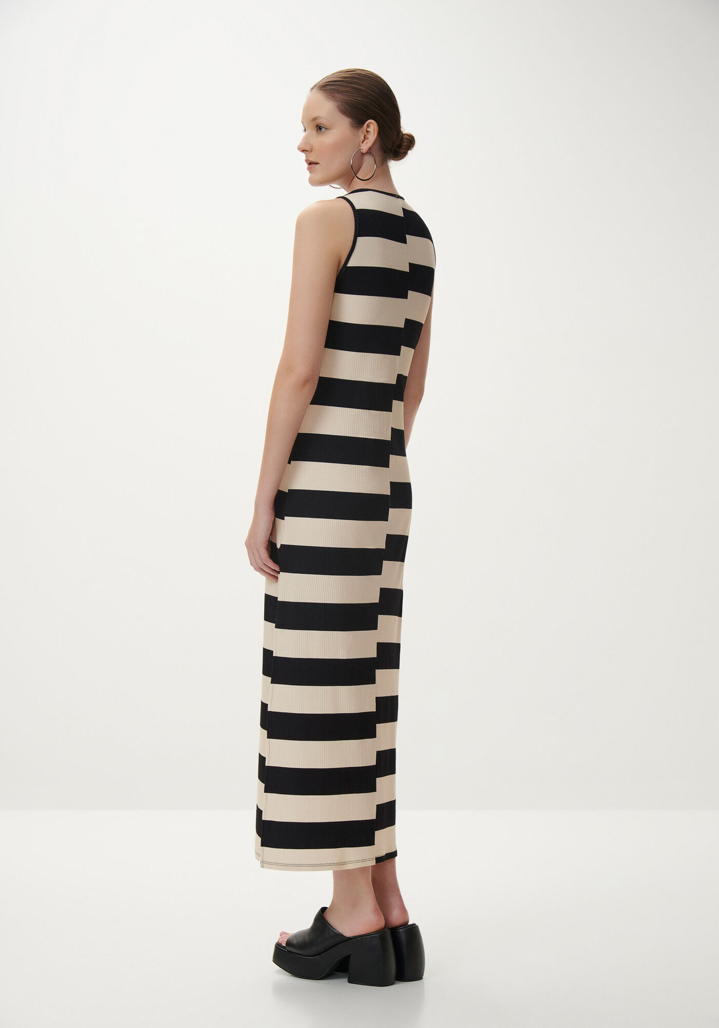 Vestido Midi Canelado Estampado com Fenda Lateral, , large.