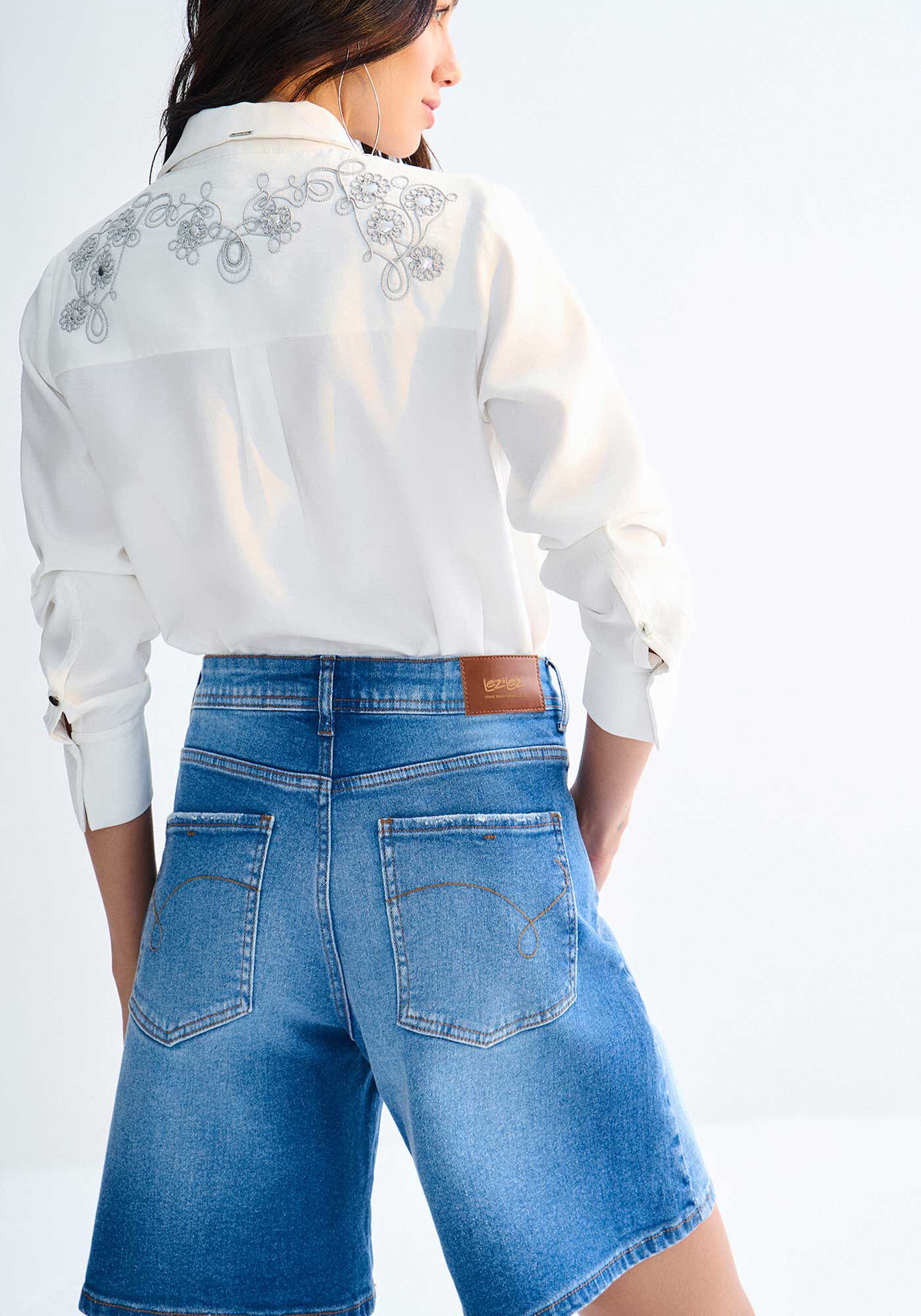 Bermuda Jeans Boyfriend Cintura M&eacute;dia com Elasticidade, , large.