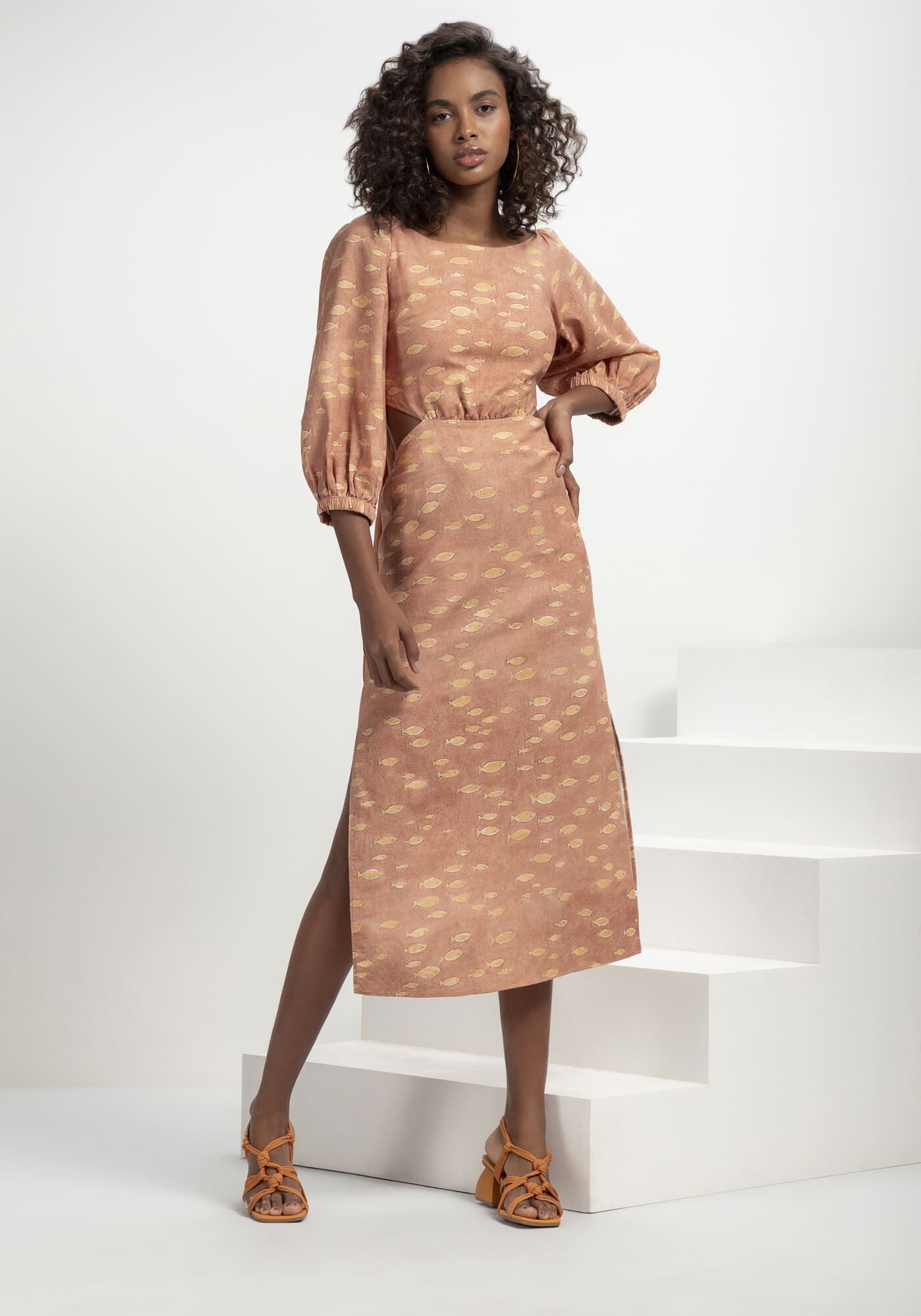 Vestido Midi em Linho com Recorte Costas, , large.