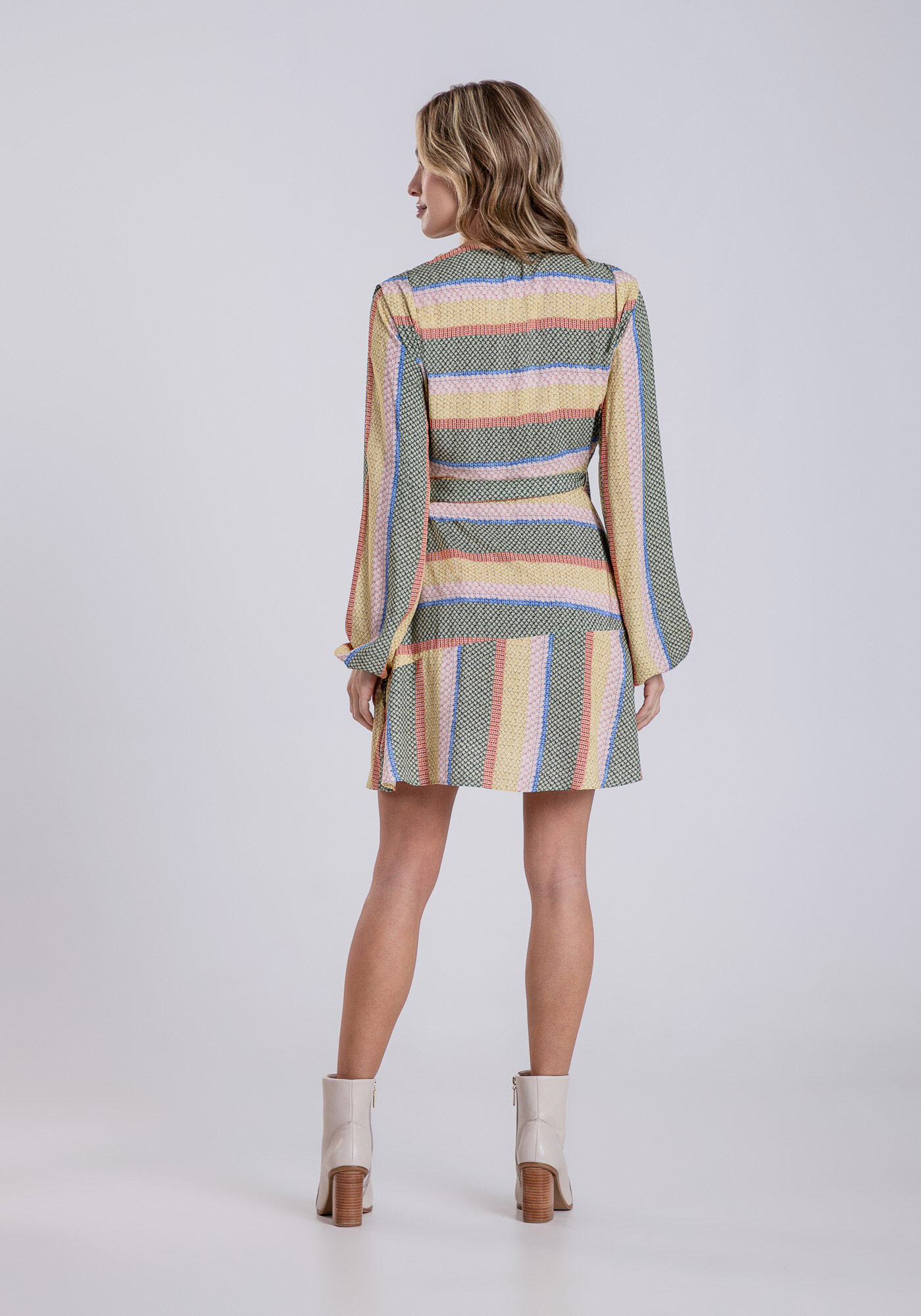 Vestido Transpassado em Viscose Listrado, , large.