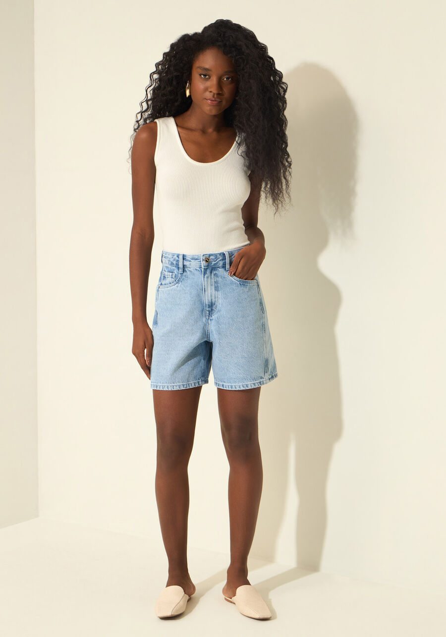 Bermuda Jeans De Cintura Alta Com Bolsos, JEANS. Bermuda Jeans De Cintura Alta Com Bolsos, JEANS, large.