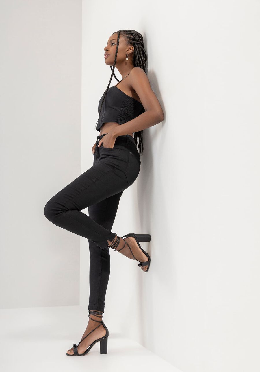 Calça Sarja Skinny Sustentável Ever Black, PRETO REATIVO. Calça Sarja Skinny Sustentável Ever Black, PRETO REATIVO, large.