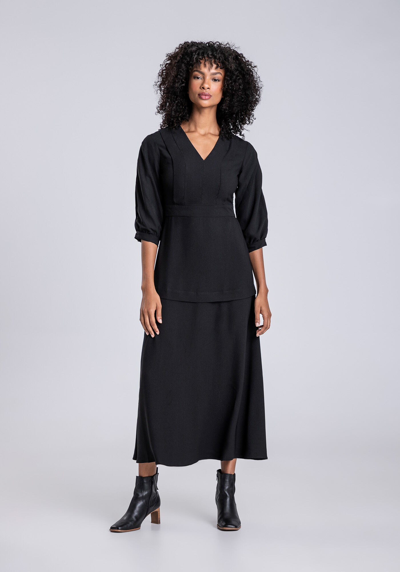 Vestido Crepe Manga 3/4 Midi com Pregas Decote, , large.