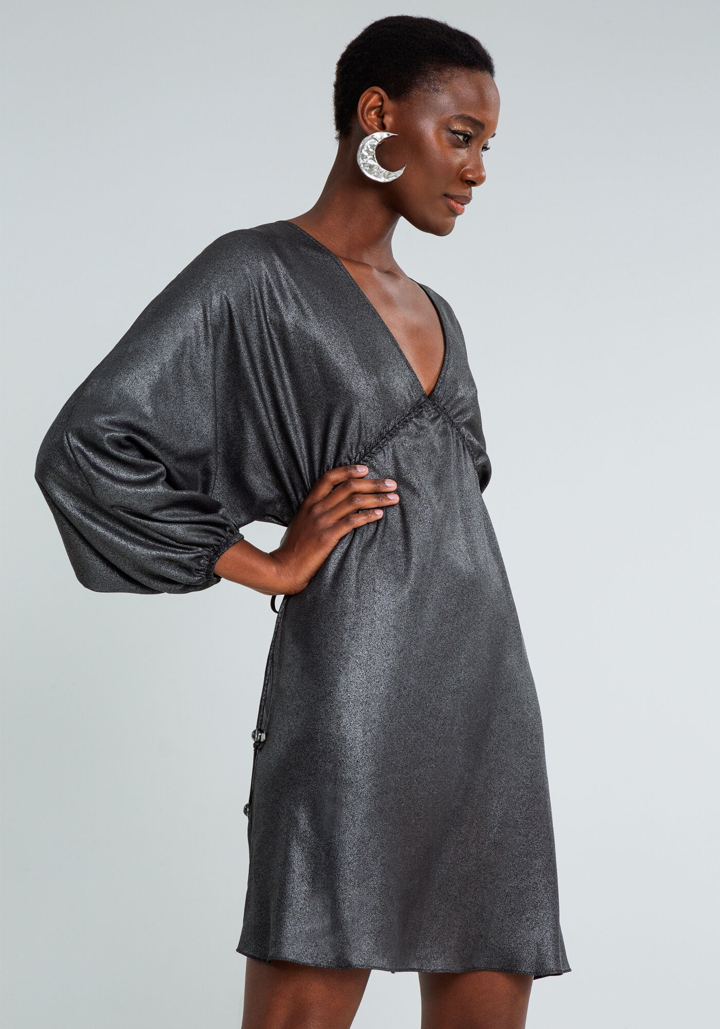 Vestido Curto Manga Bufante Lam&ecirc;, , large.