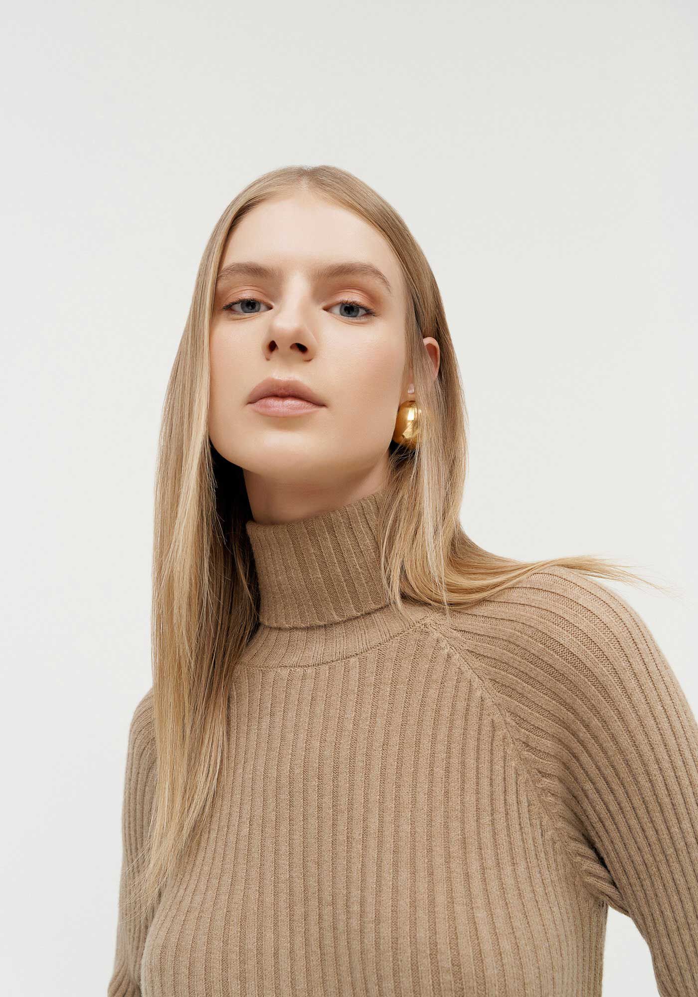 Blusa Gola Alta em Tric&ocirc; Canelado, , large.