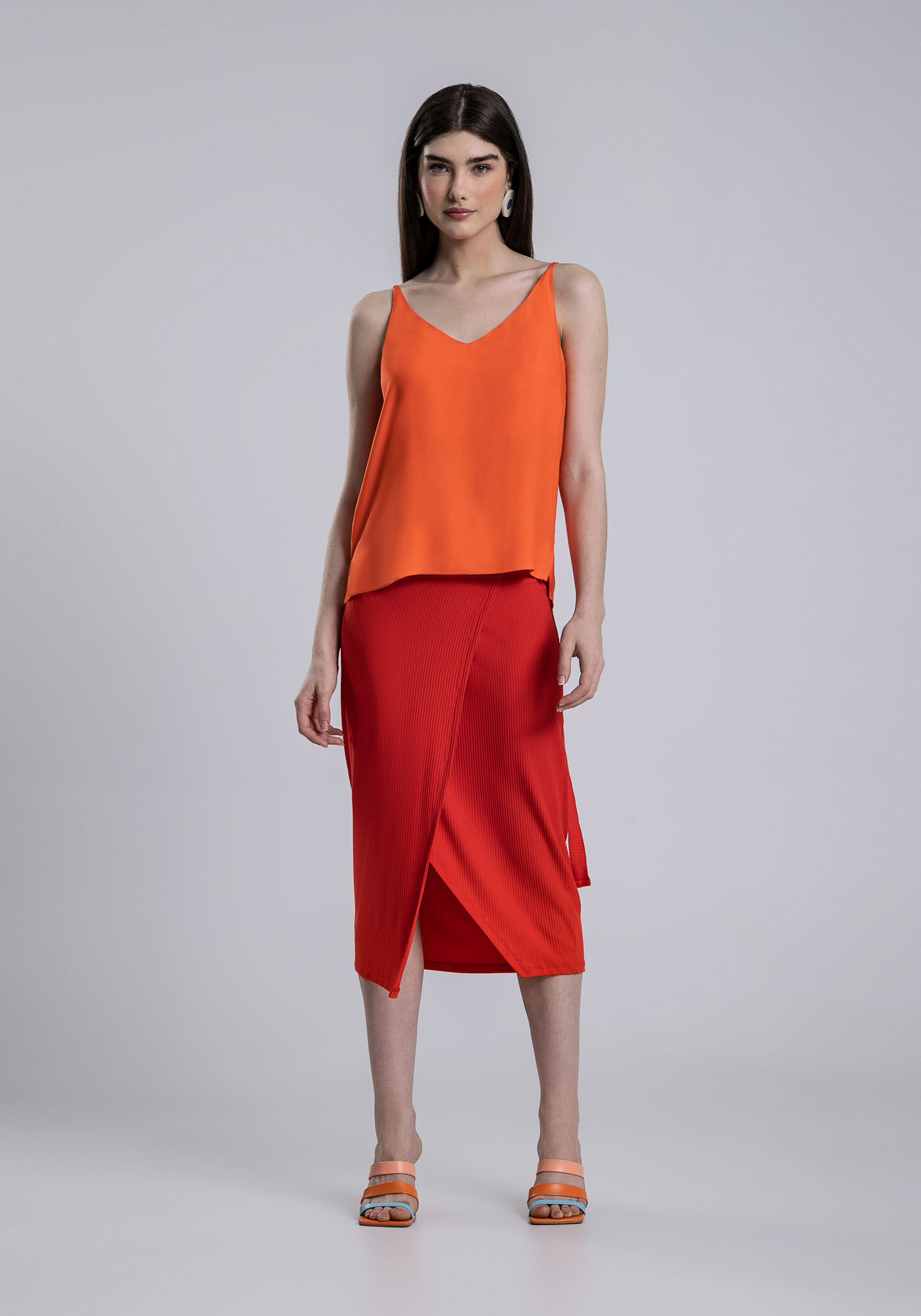 Blusa Al&ccedil;a Fina Decote V Cores, , large.