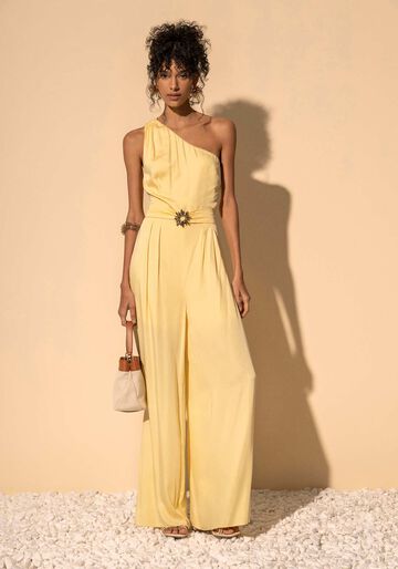 Macacão Longo Um Ombro Só Com Cinto E Recorte Nas Costas, AMARELO SENSATION. Macacão Longo Um Ombro Só Com Cinto E Recorte Nas Costas, AMARELO SENSATION, large.