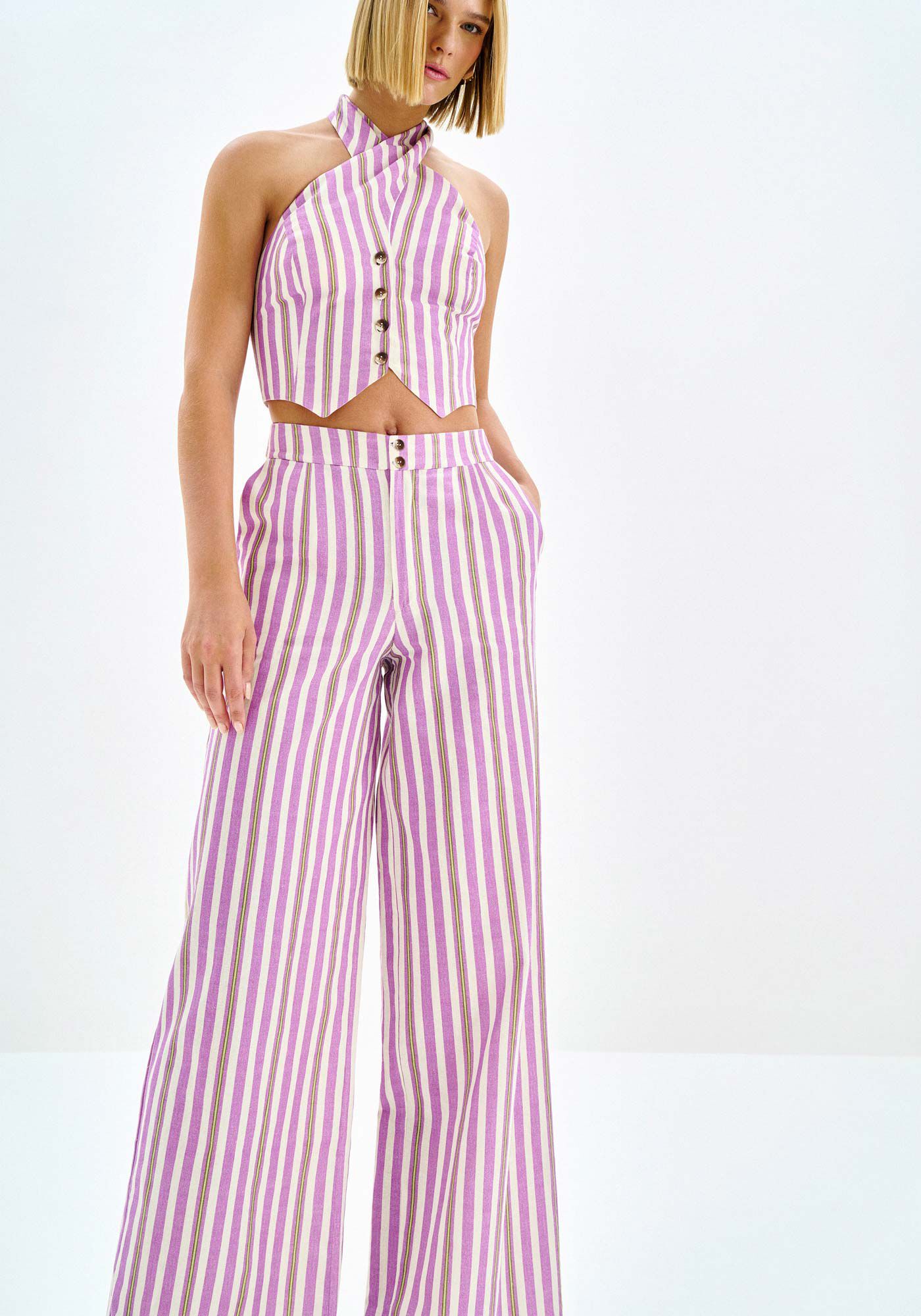 Blusa Frente &Uacute;nica Estampada em Linho com Bot&otilde;es, , large.