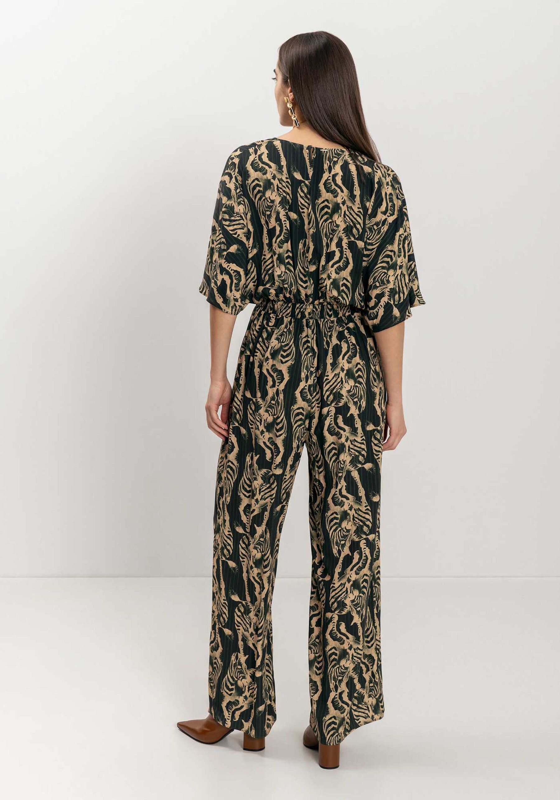 Macacão Longo Estampado Transpassado De Mangas Curtas, . Macacão Longo Estampado Transpassado De Mangas Curtas, , large.