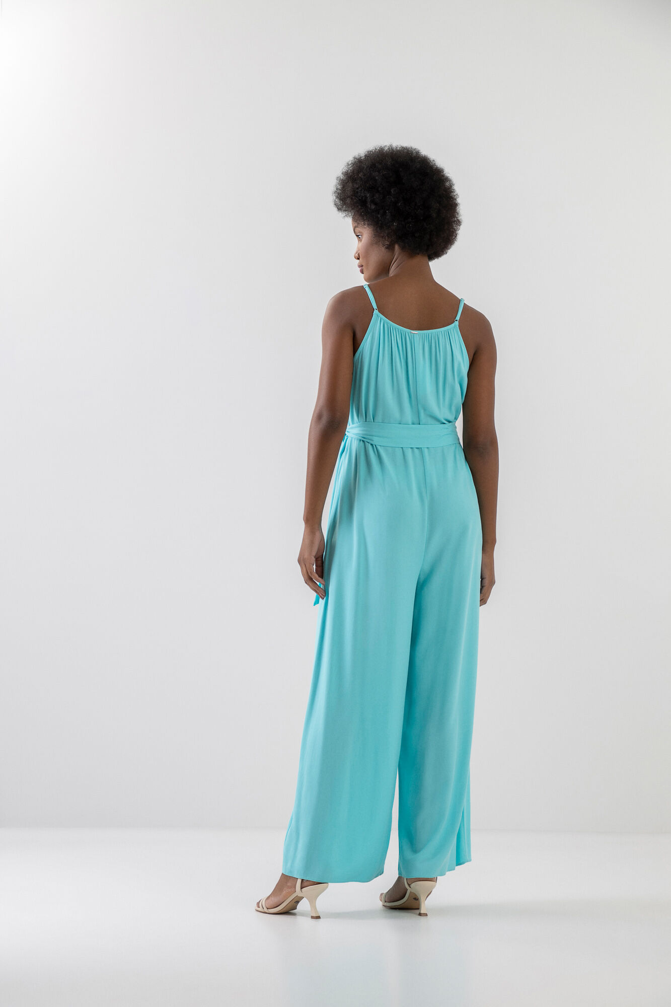 Macac&atilde;o Longo Amplo em Viscose com Cinto, , large.