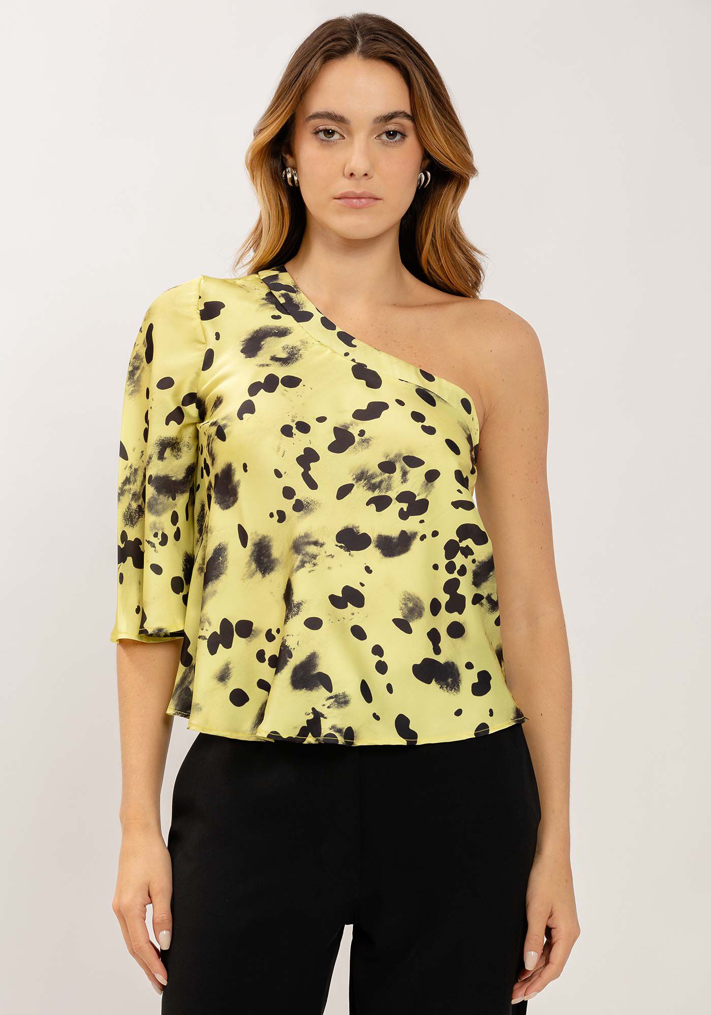 Blusa Um Ombro S&oacute; em Chiffon Estampada, , large.