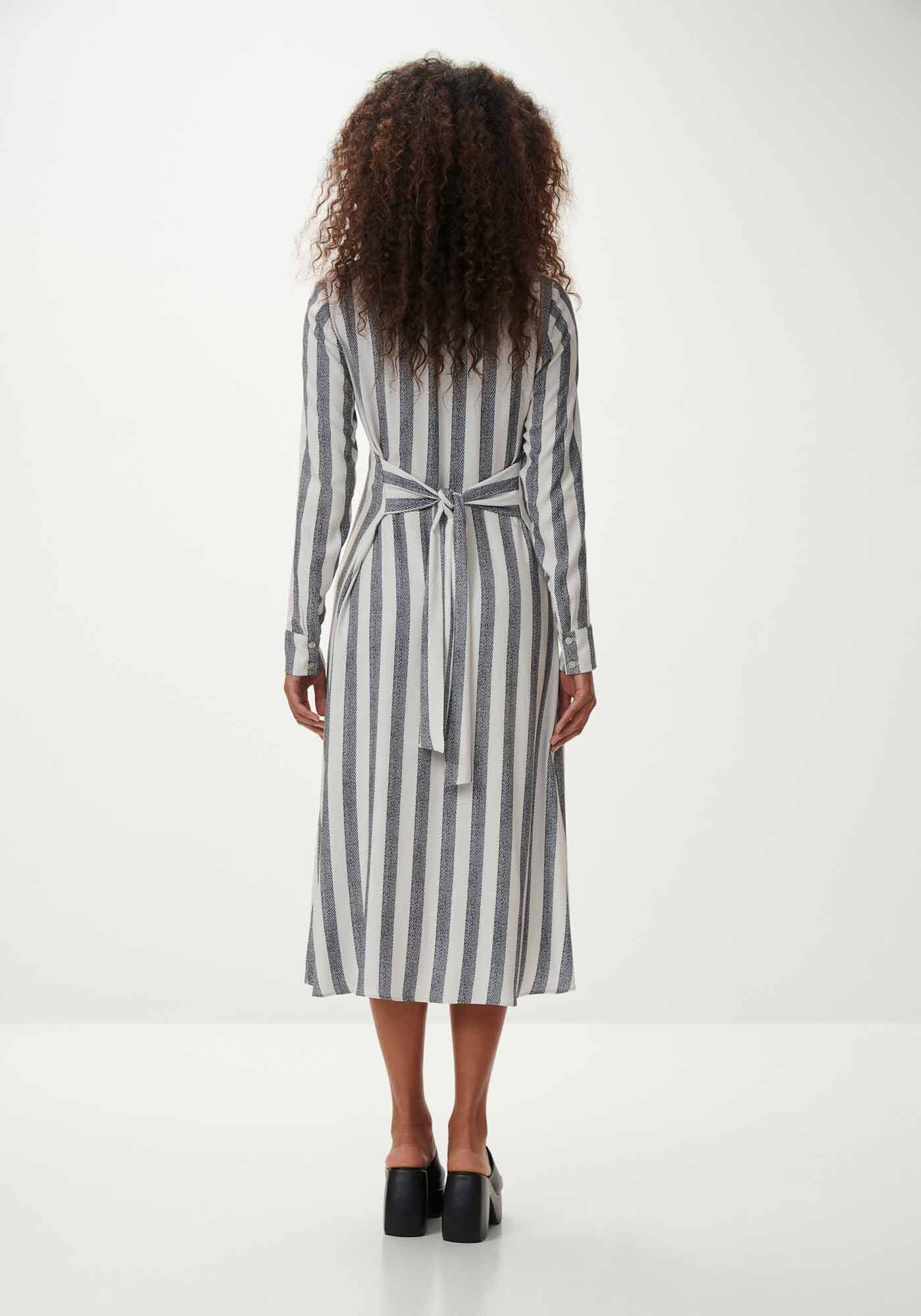 Vestido Midi Chemise em Viscose com Amarra&ccedil;&atilde;o, , large.