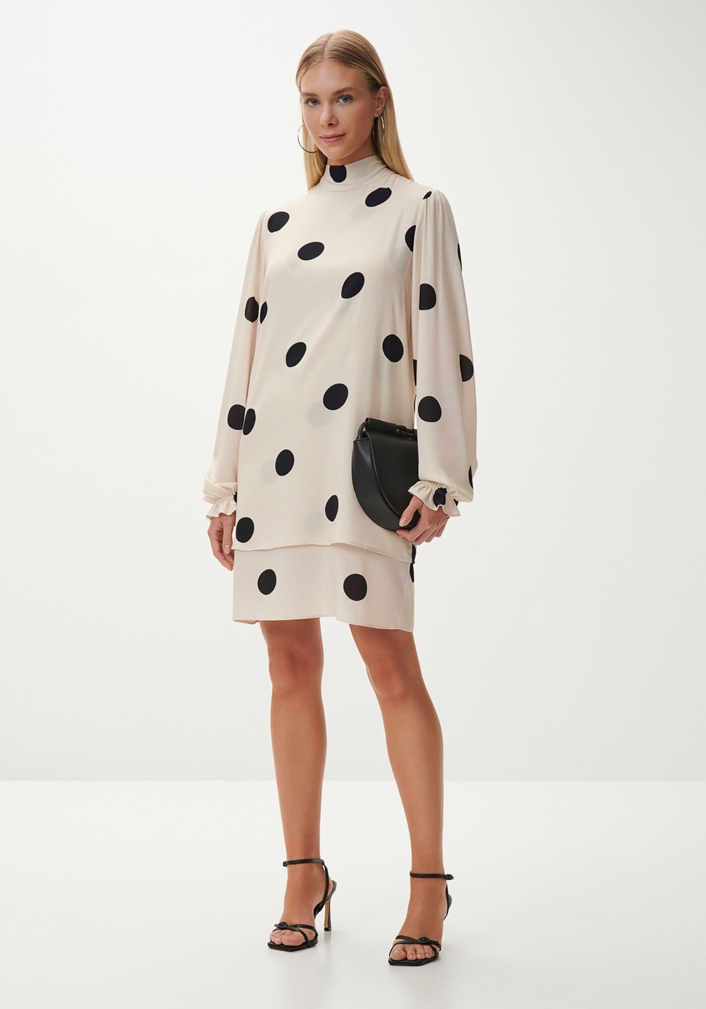 Vestido Curto Manga Longa Bufante com Faixa, , large.