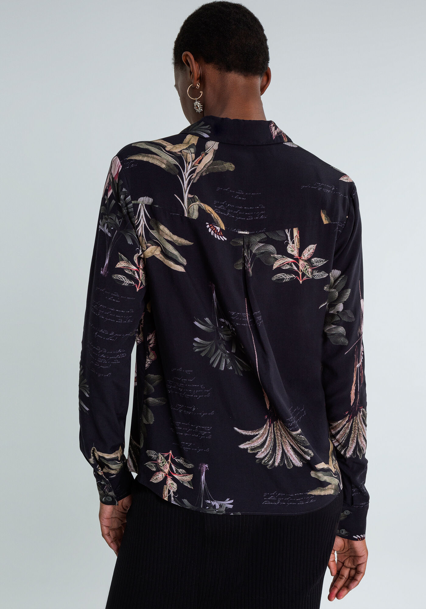 Camisa Manga Longa com Gola Estampa, POESIA, large.