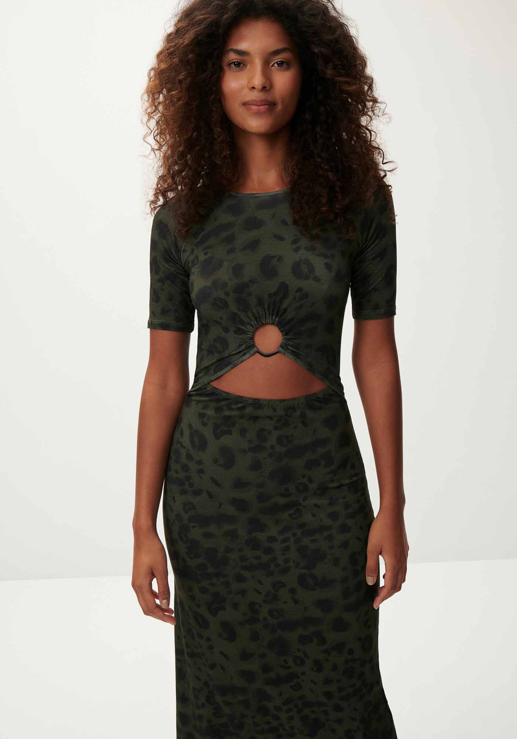 Vestido Midi Estampado com Cut e Detalhe Argola, . Vestido Midi Estampado com Cut e Detalhe Argola, , large.