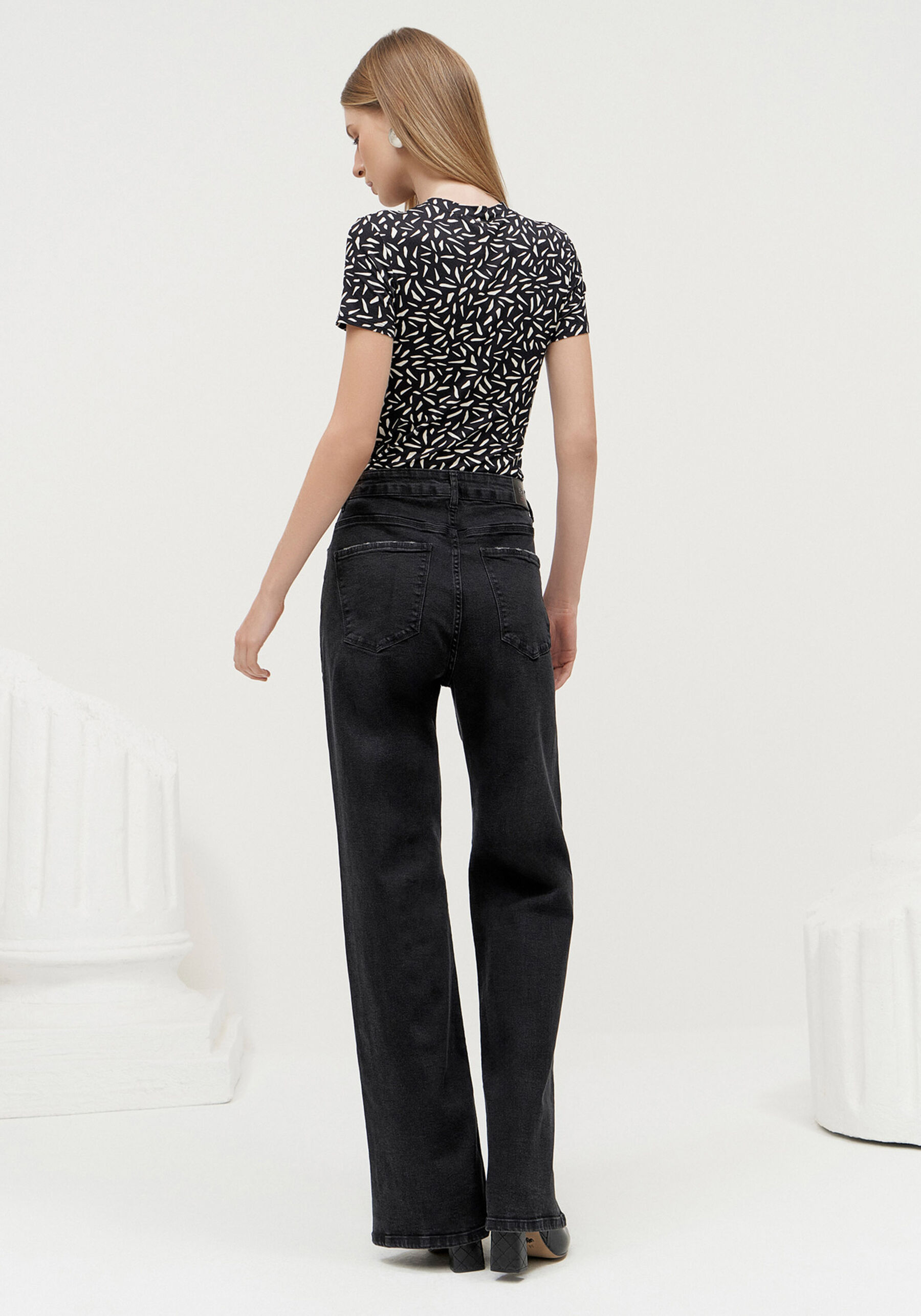 Calça Jeans Wide Leg Comfort com Cintura Alta, . Calça Jeans Wide Leg Comfort com Cintura Alta, , large.