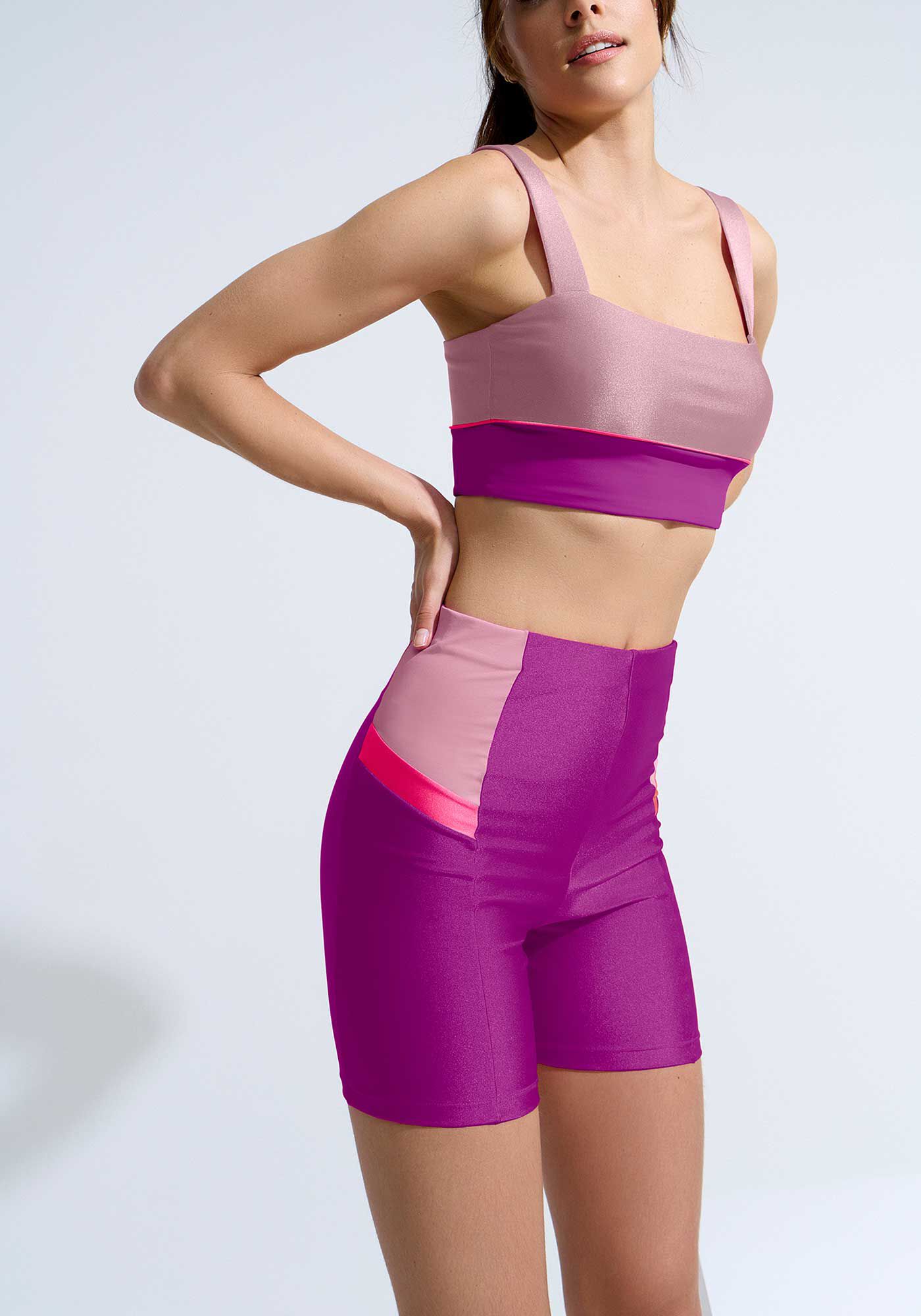 Bermuda Cintura Alta MOVE Metalic com Recorte Lateral, ROSA DELIGHT, large.