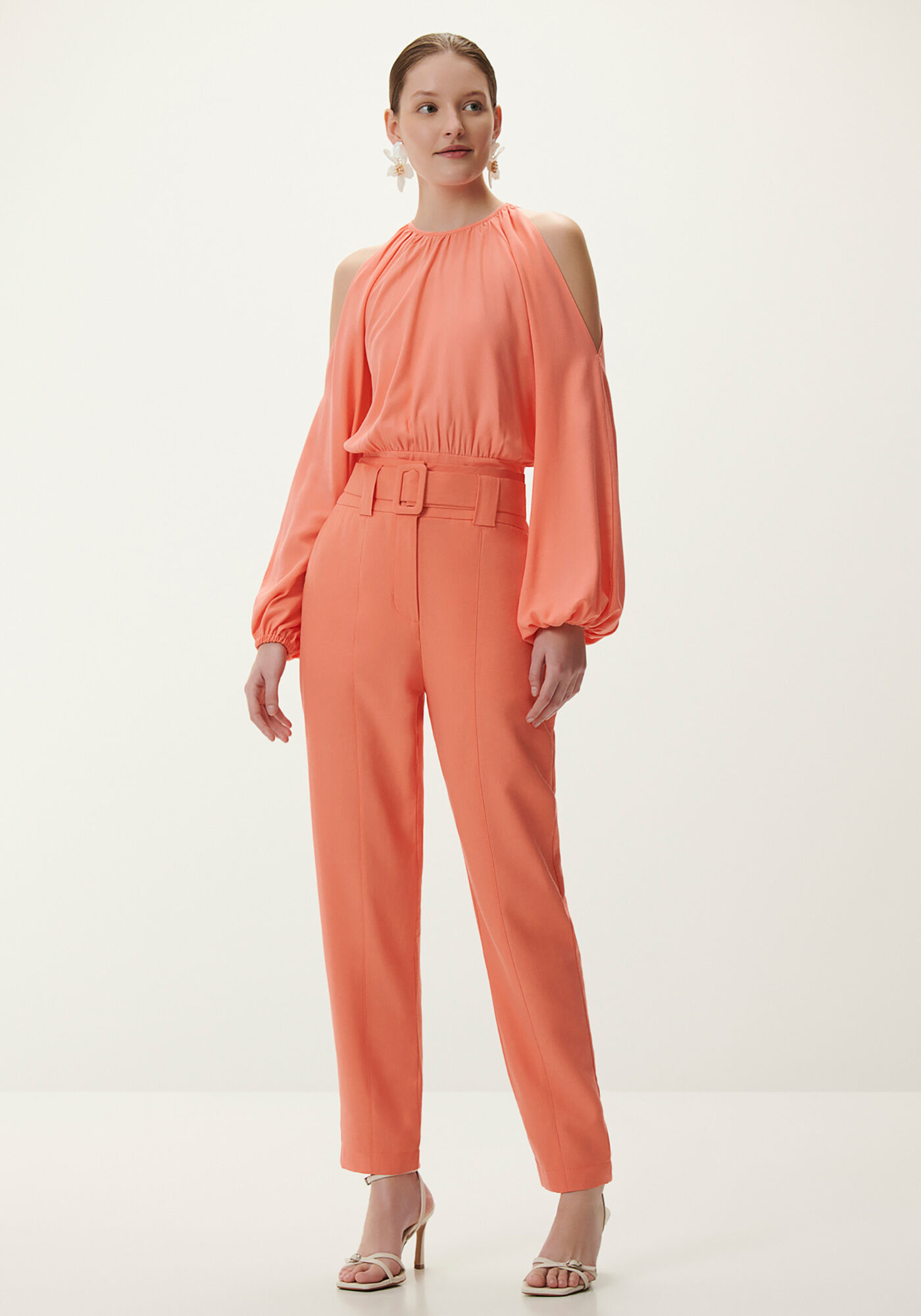 Blusa Manga Longa Bufante com Recorte Ombros, , large.