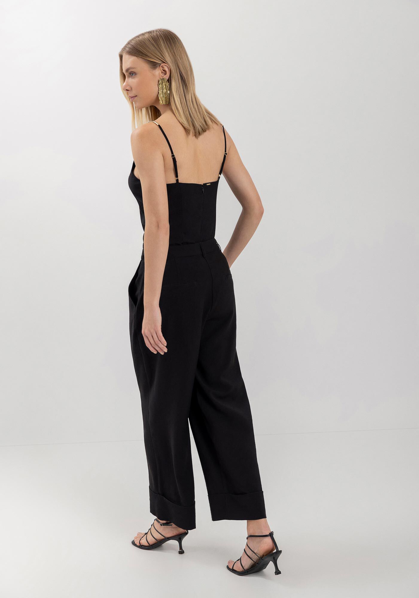 Cal&ccedil;a Reta De Cintura Alta Com Vincos E Barras Largas, , large.