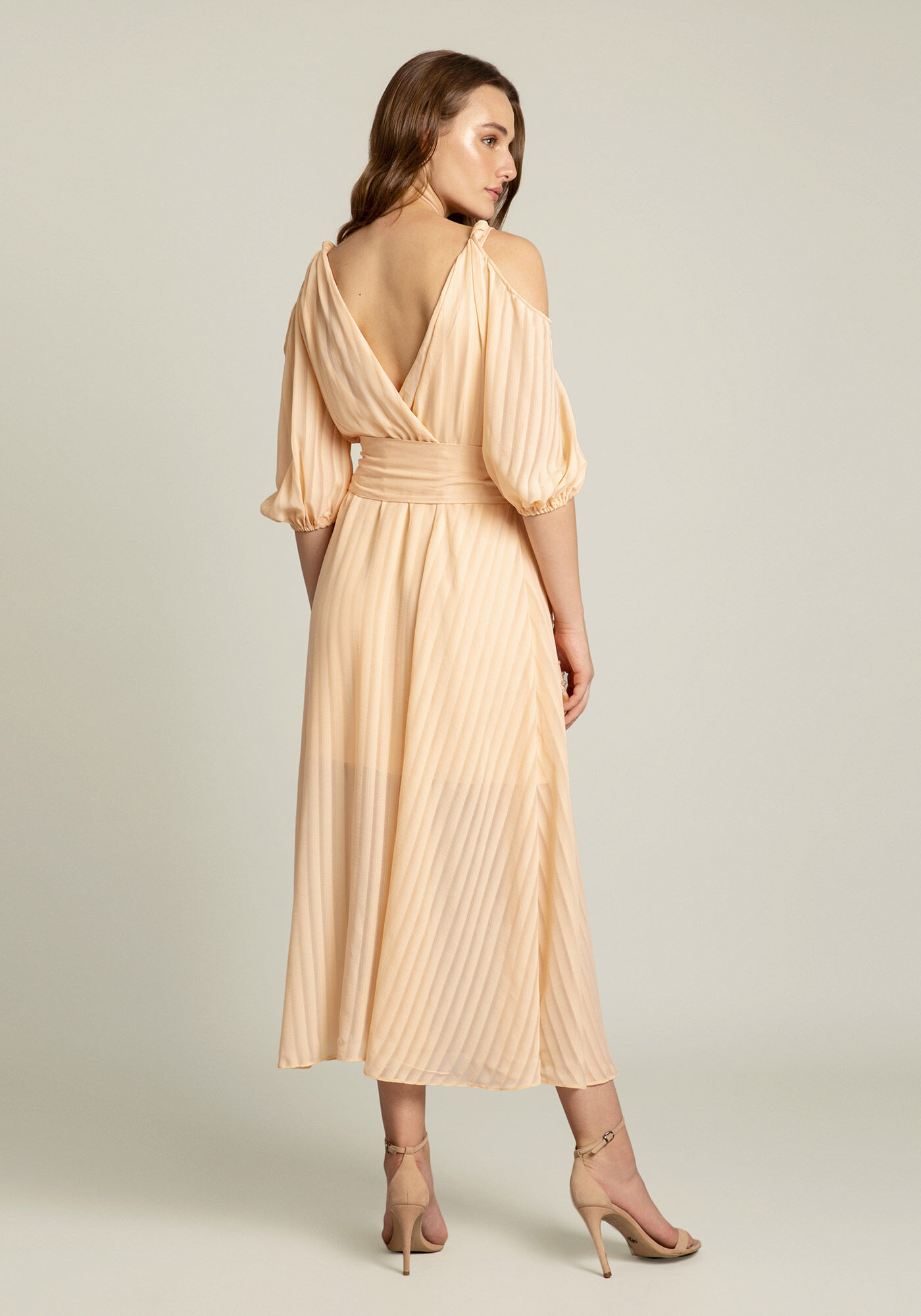 Vestido M&iacute;di Cinto P&eacute;rolas Verde Spa, , large.