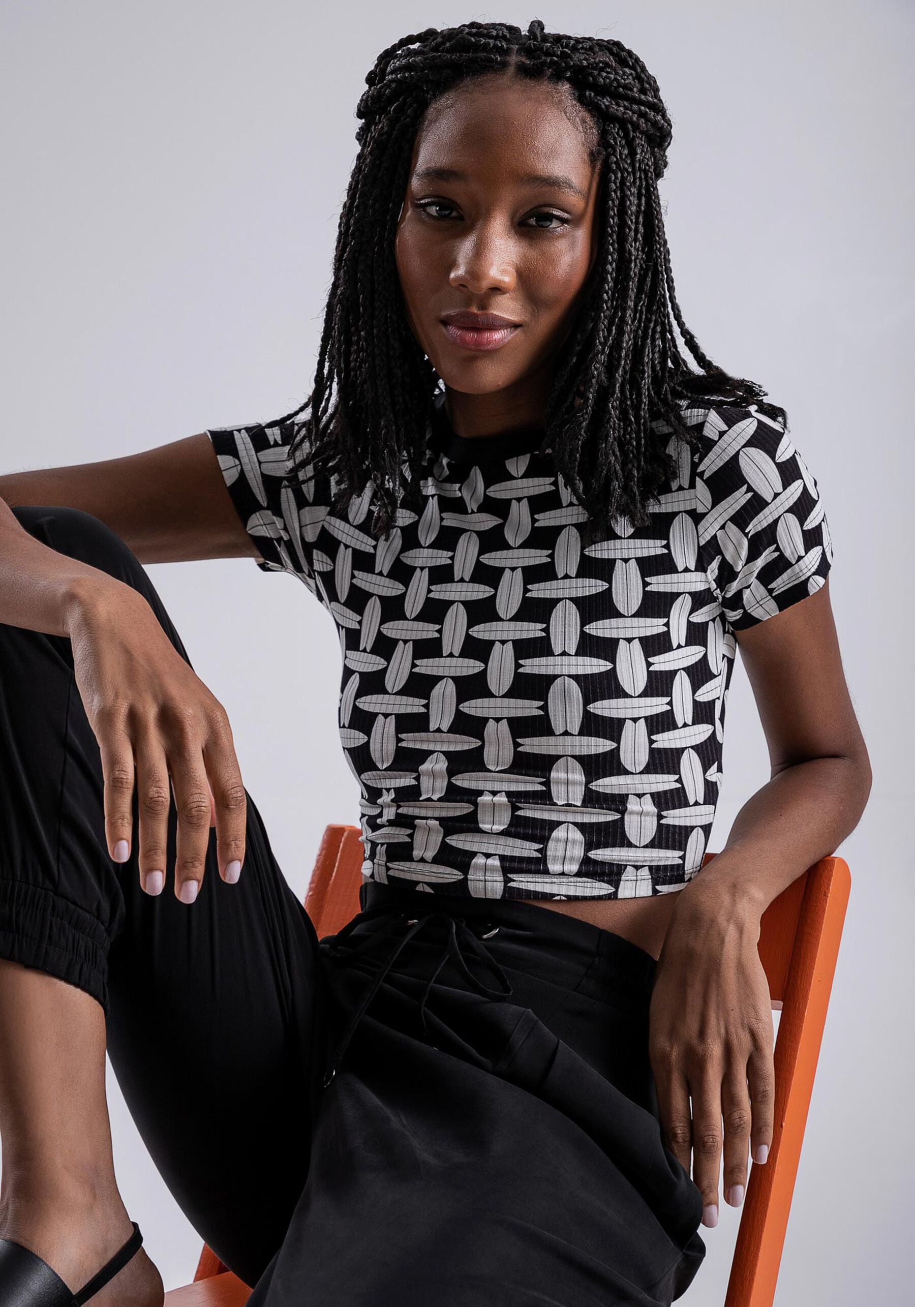 Calça Jogging Cintura Alta com Pregas, . Calça Jogging Cintura Alta com Pregas, , large.