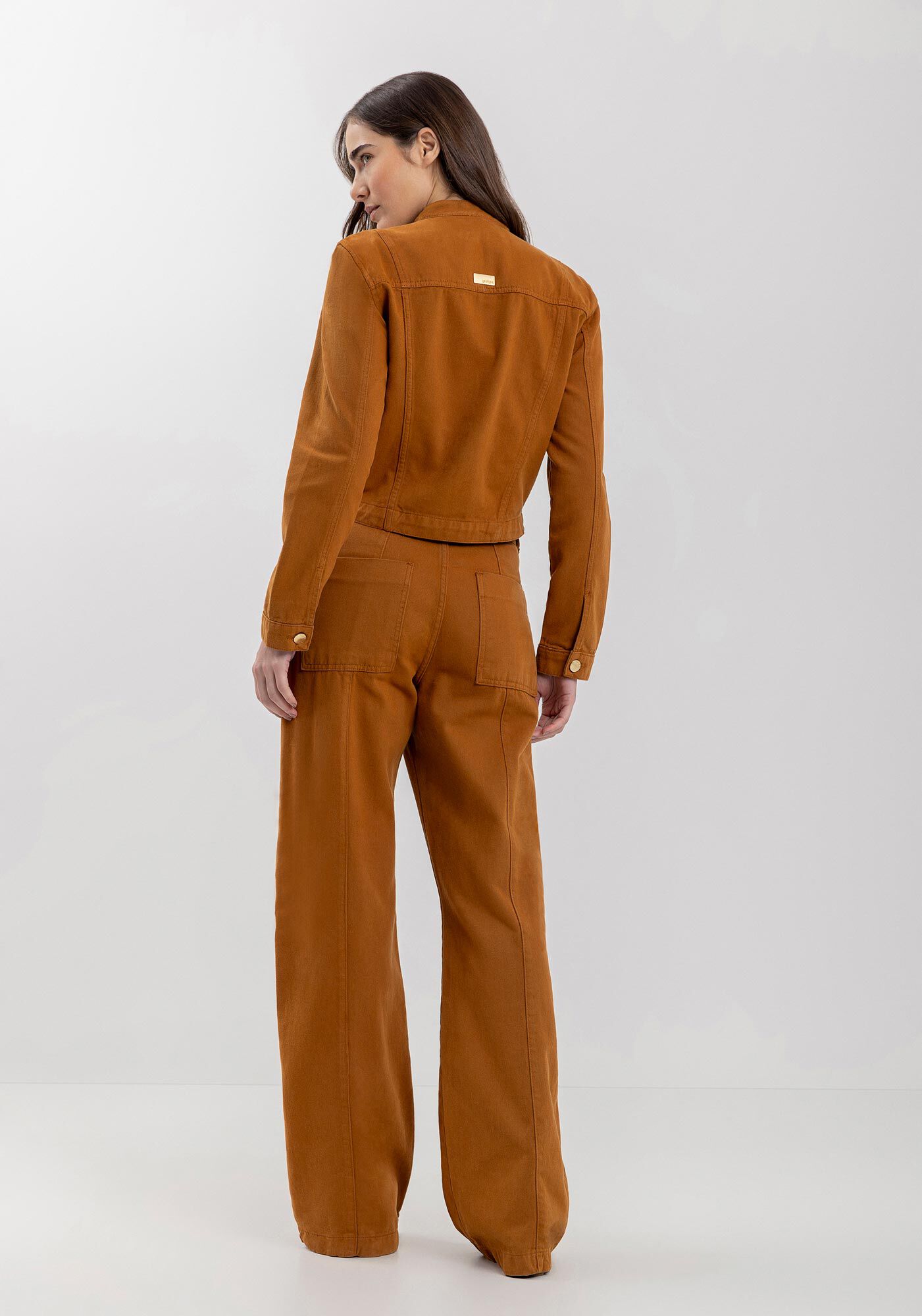 Cal&ccedil;a Wide Leg Em Sarja Com Cintura Alta E Bolsos, MARROM ESPERADO, large.