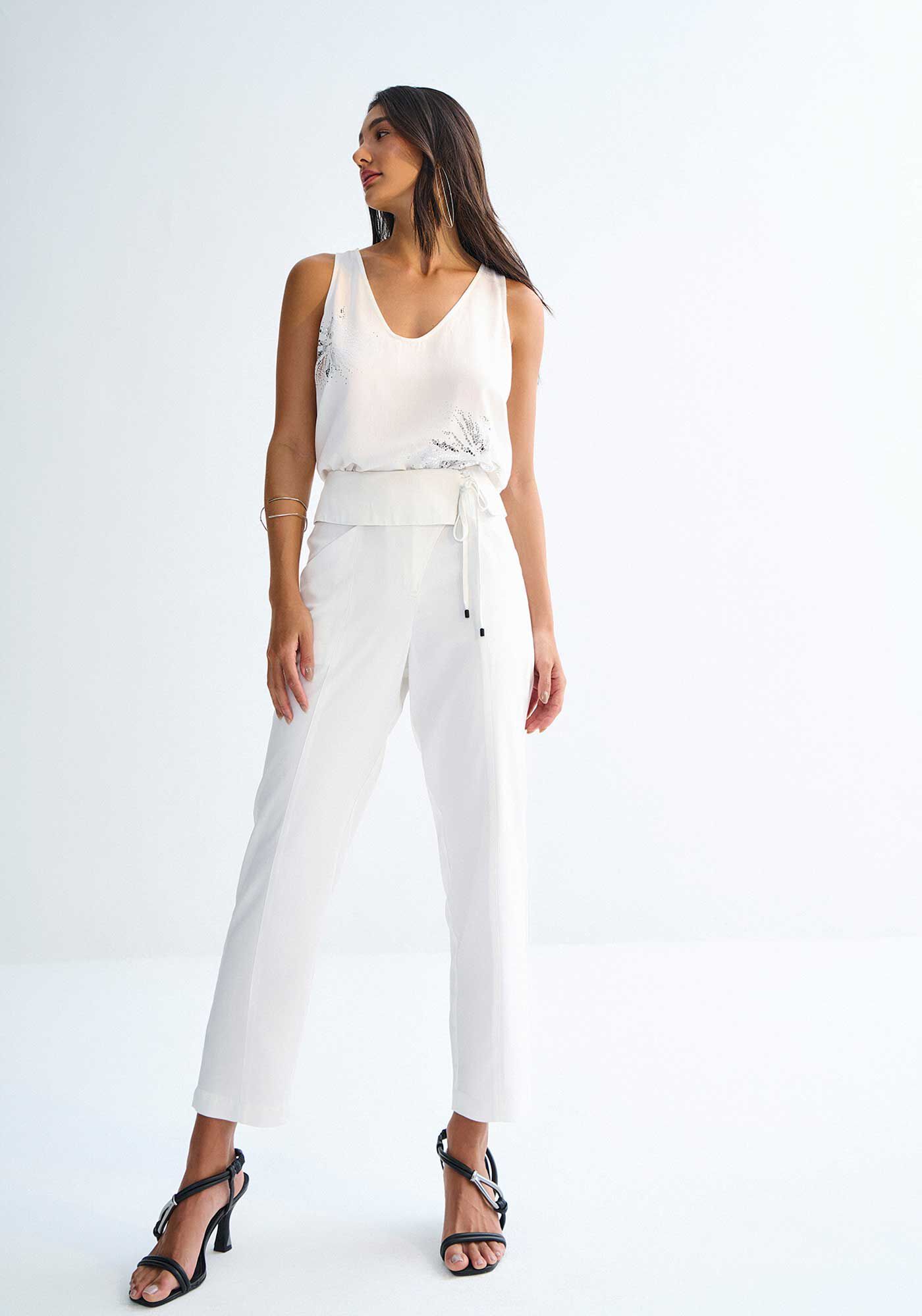 Cal&ccedil;a Reta Alfaiataria com Recorte Transpassado, , large.