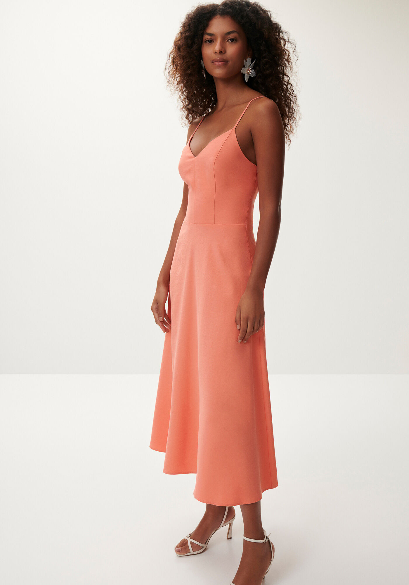 Vestido Midi Evas&ecirc; com Detalhe Costas, , large.