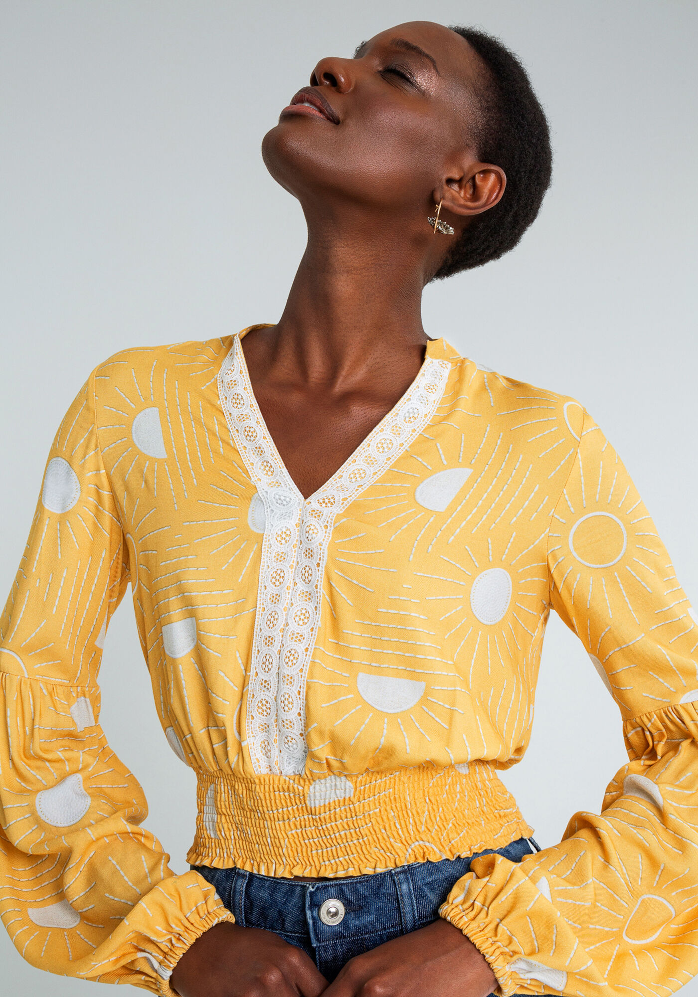 Blusa Cropped Manga Bufante Estampa, SOLARES, large.