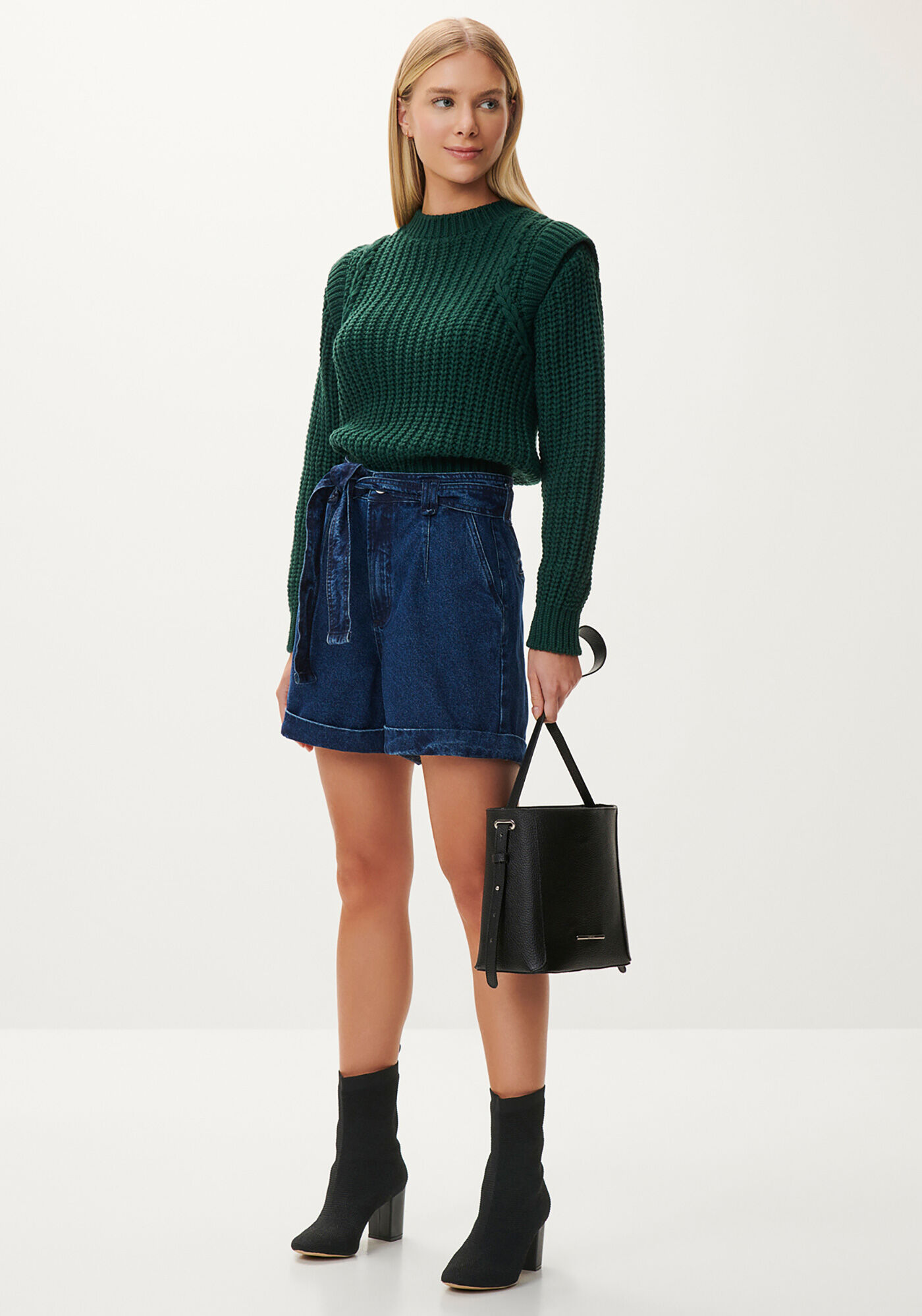 Blus&atilde;o Manga Longa em Tric&ocirc; com Recorte Ombros, VERDE ARABESQUE, large.