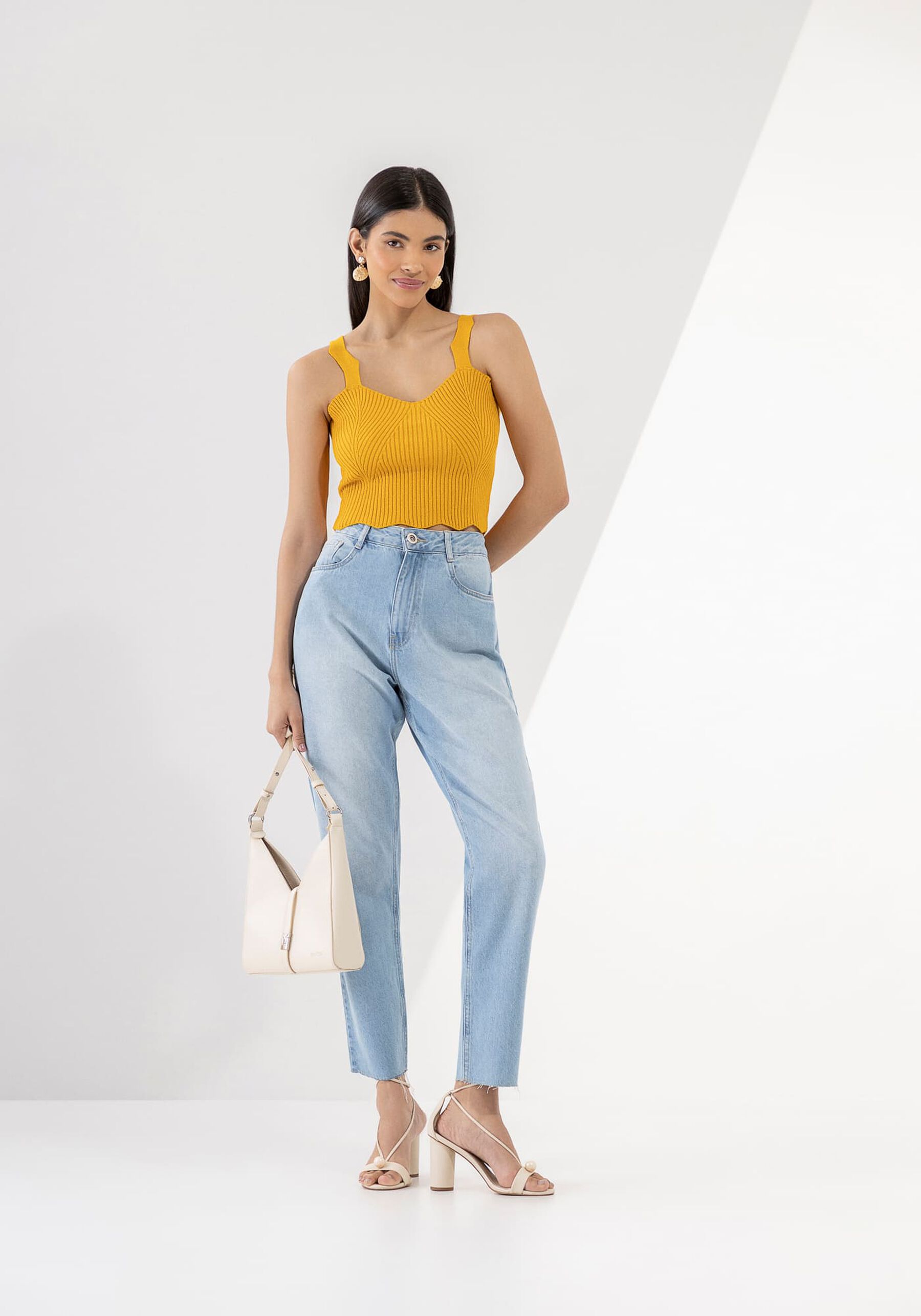 Blusa Cropped em Tricô com Alças Onduladas, . Blusa Cropped em Tricô com Alças Onduladas, , large.