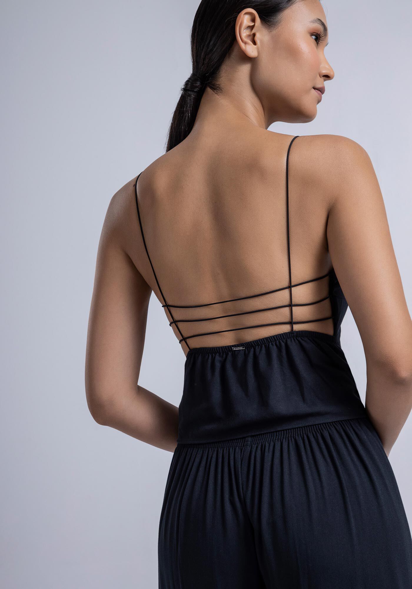 Blusa com Al&ccedil;as em Crepe Decote Reto, , large.