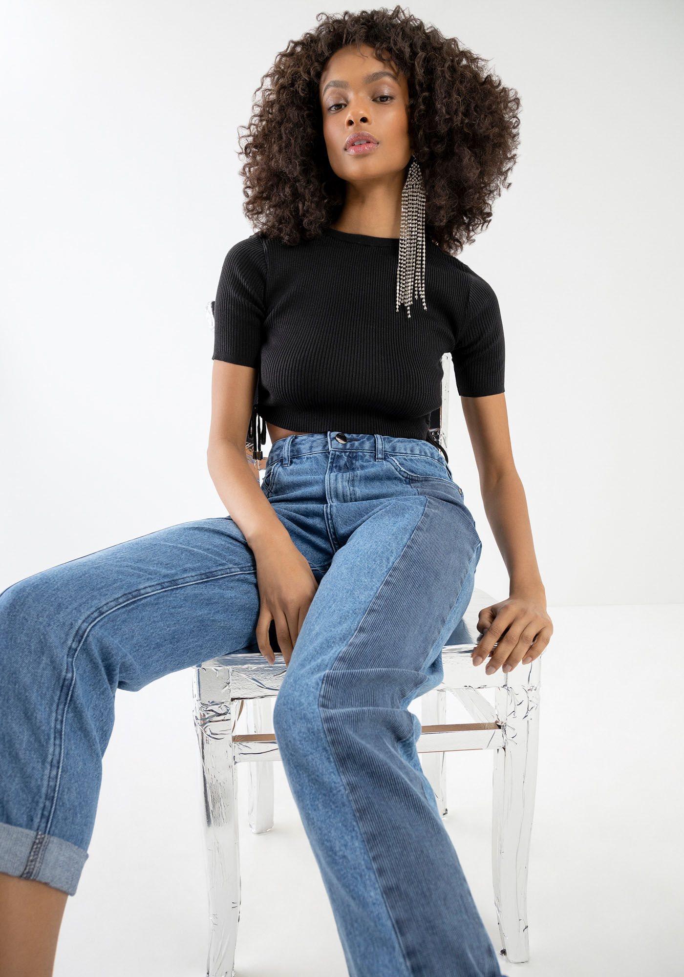 Cal&ccedil;a Jeans Mom Super Alta com Recorte Duo, , large.