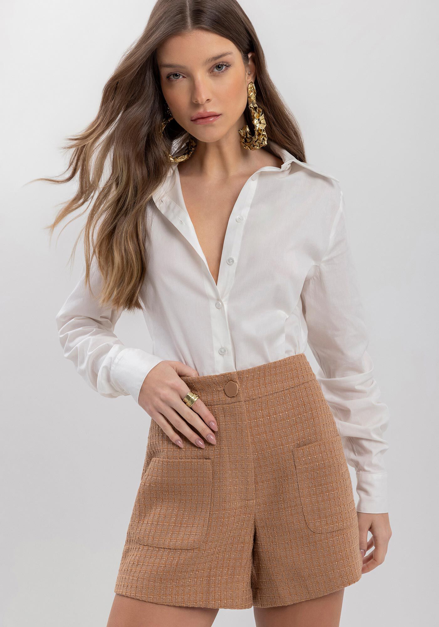 Blazer Alongado Em Tweed Com Lapelas E Bot&otilde;es Frontais, MARROM ESPERADO, large.