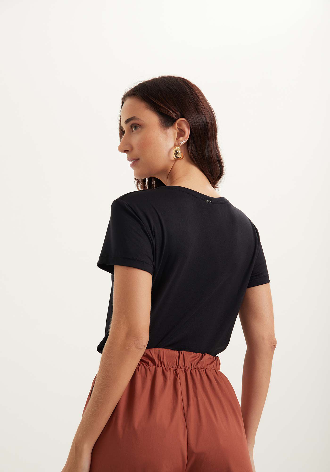 Blusa T-shirt De Mangas Curtas Com Estampa E Paet&ecirc;s, , large.