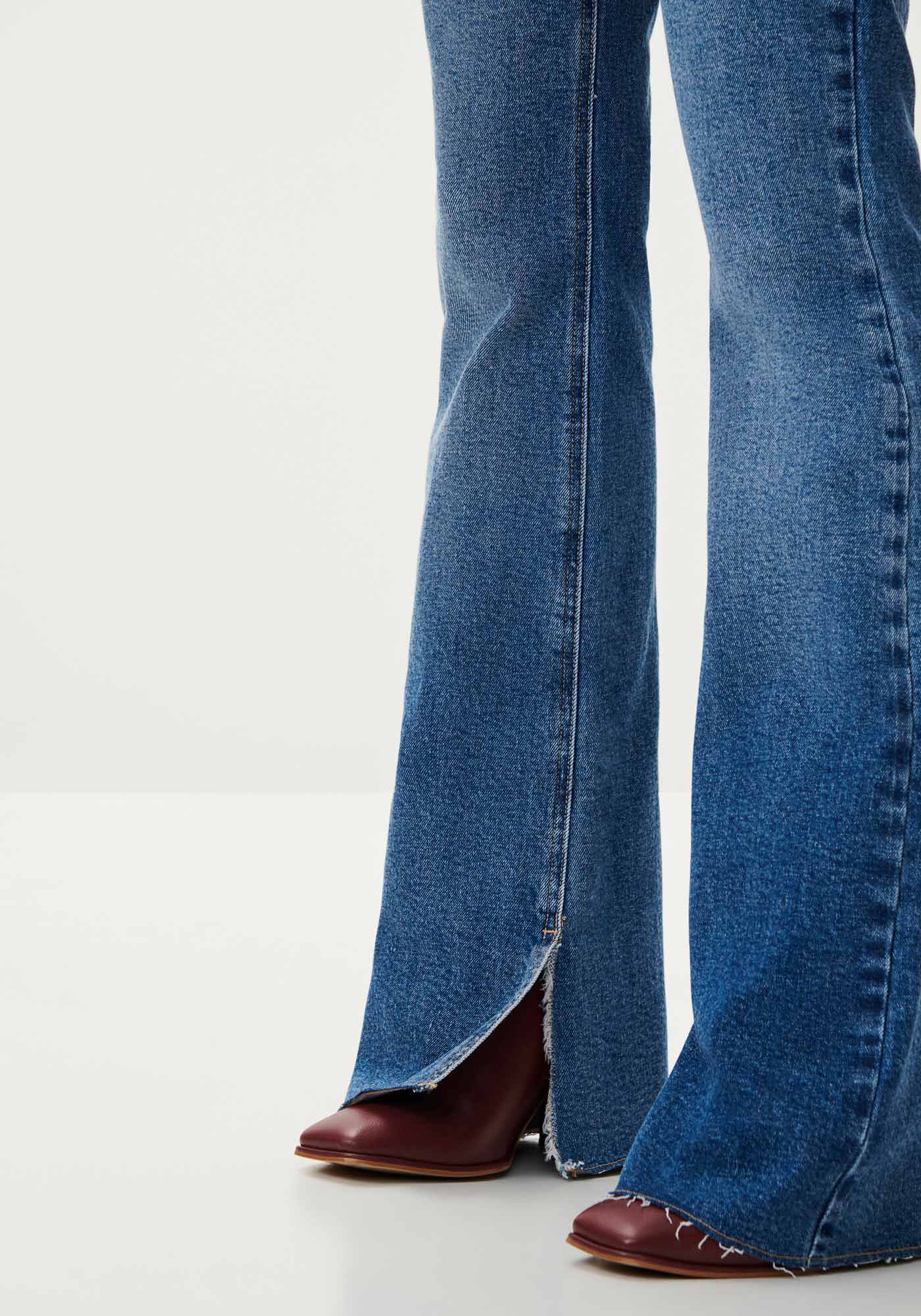 Cal&ccedil;a Jeans Flare Super Alta com Abertura Barra, , large.