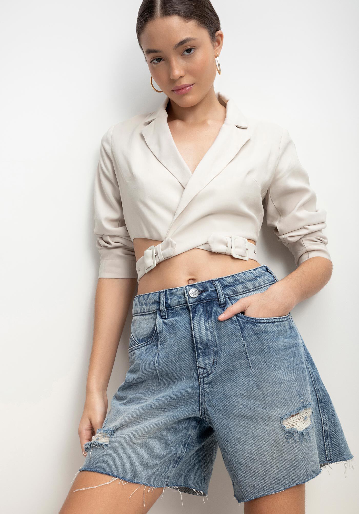 Bermuda Jeans Boyfriend Destroyed Marmorizada, JEANS, large.