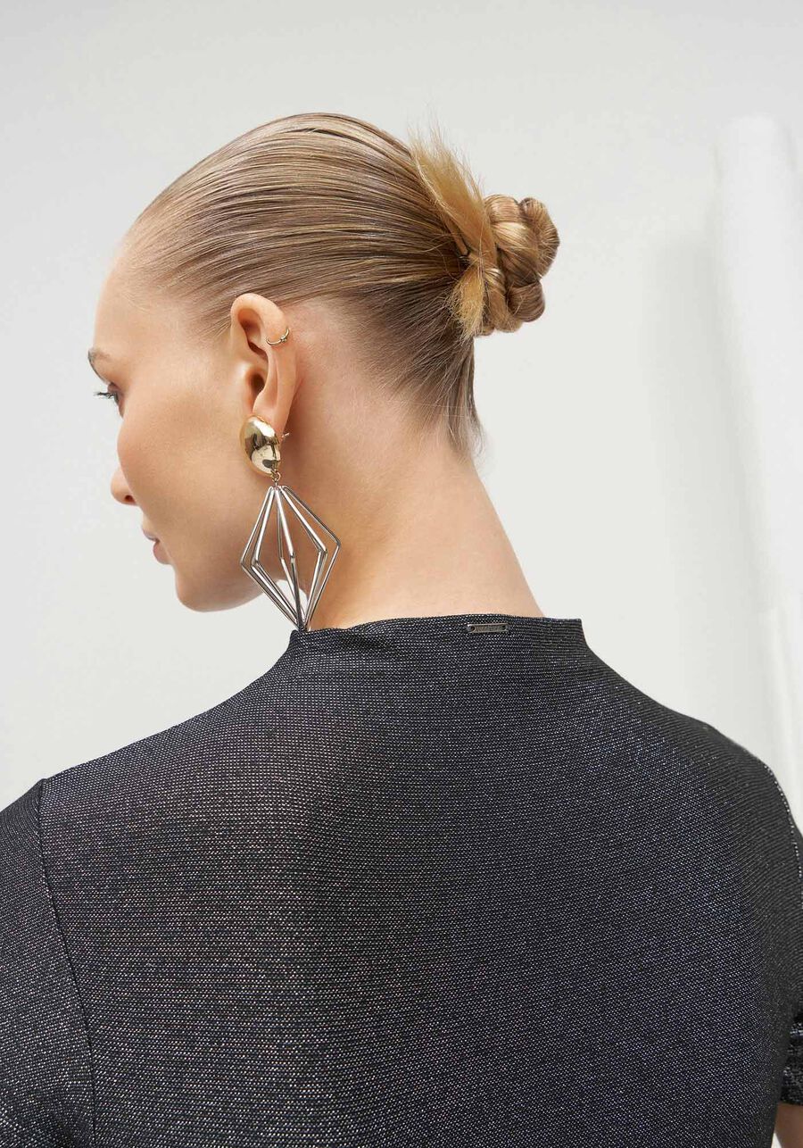 Blusa em Malha Brilho Metalizada com Cut, . Blusa em Malha Brilho Metalizada com Cut, , large.