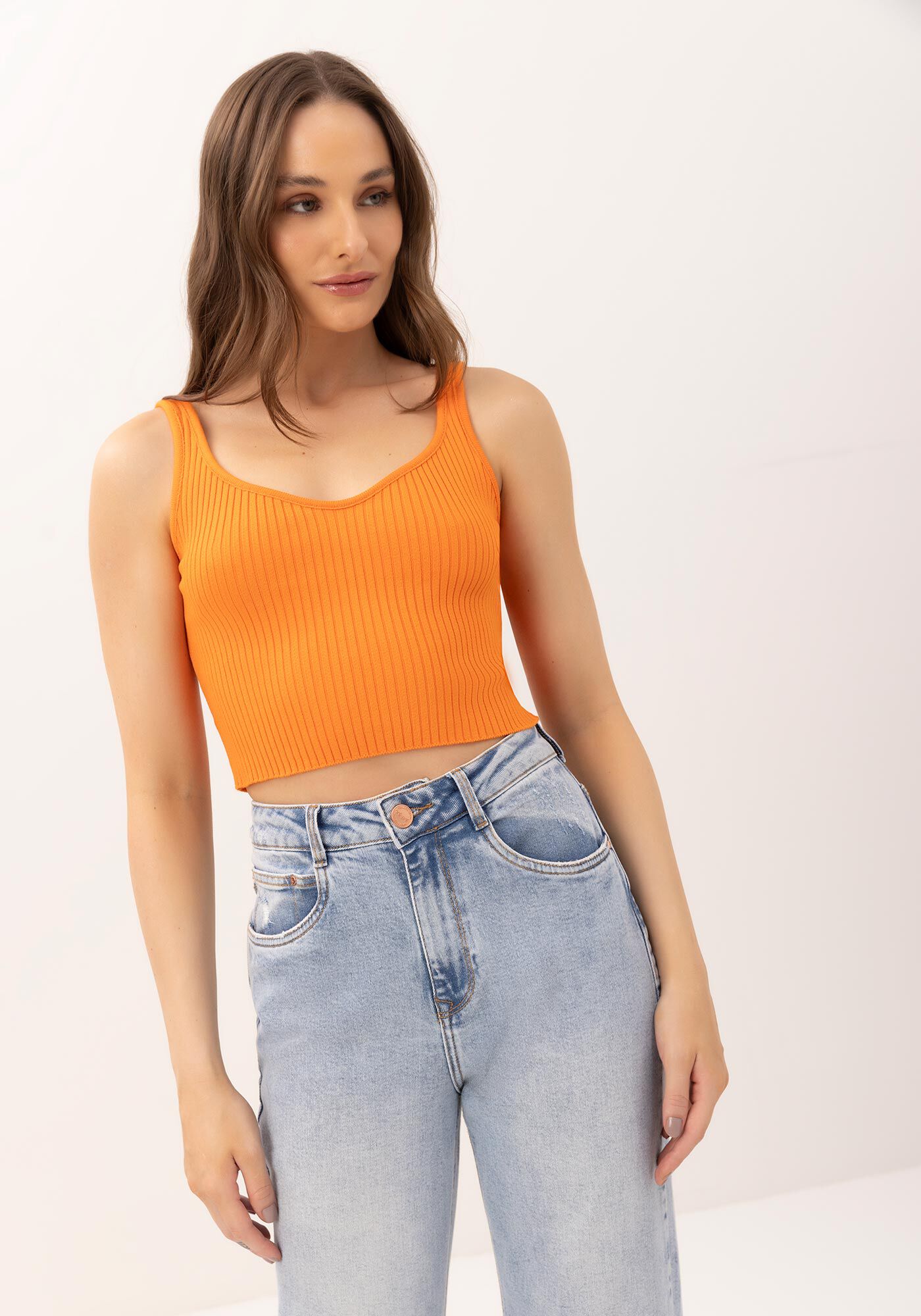 Blusa Cropped em Tric&ocirc; Canelado com Decote V, , large.
