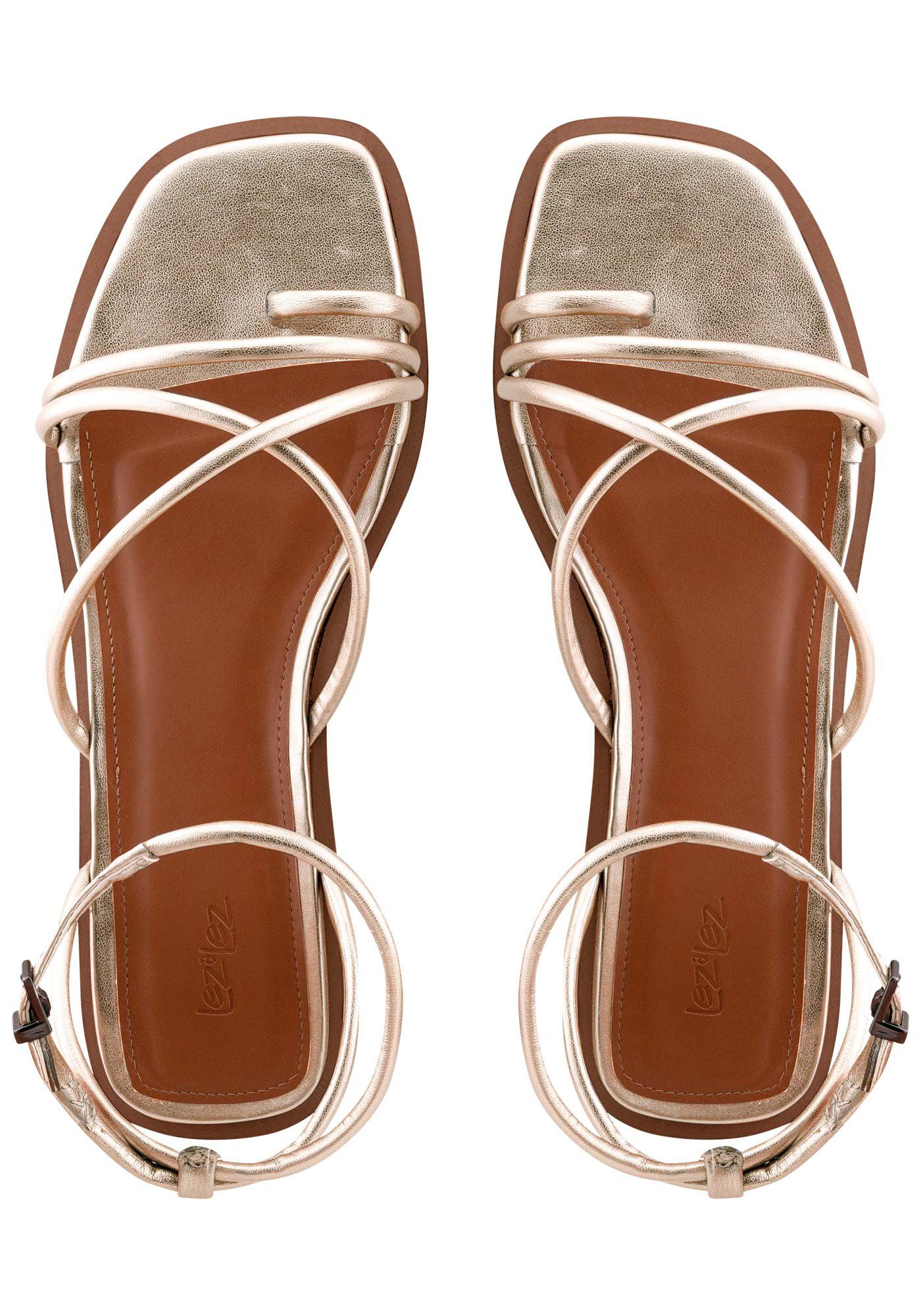 Sand&aacute;lia Rasteira Metalizada com Tiras, , large.