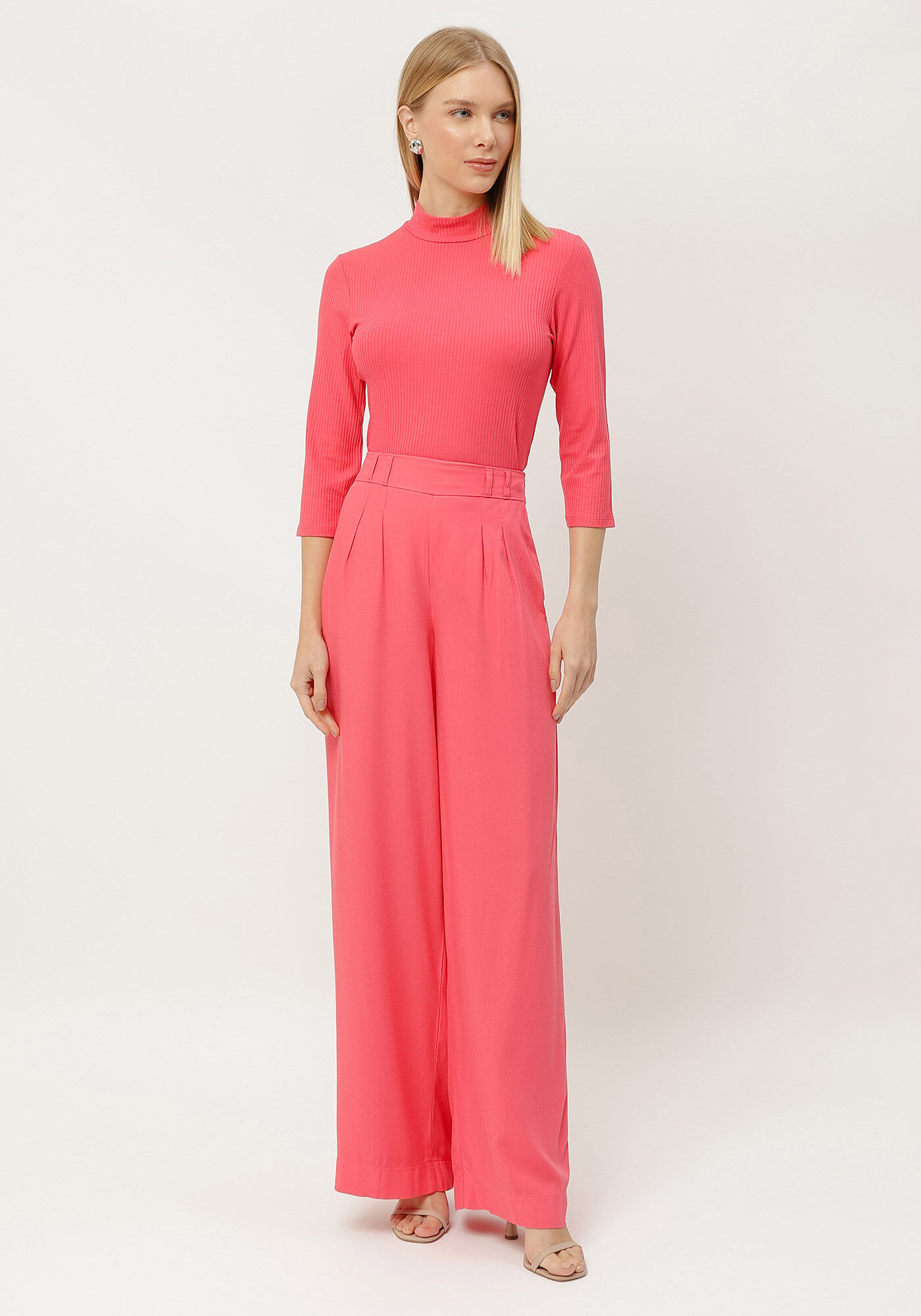 Blusa Manga 3/4 Cropped Canelada com Gola Alta, , large.