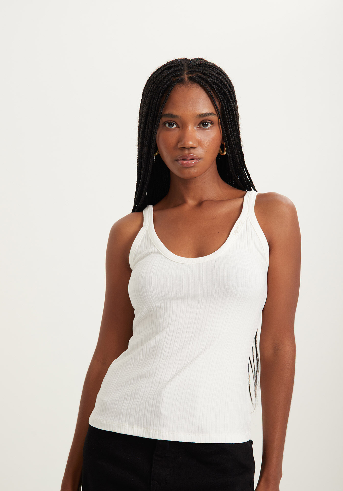 Blusa Regata B&aacute;sica De Al&ccedil;as Em Malha Canelada, BRANCO OFF WHITE, large.