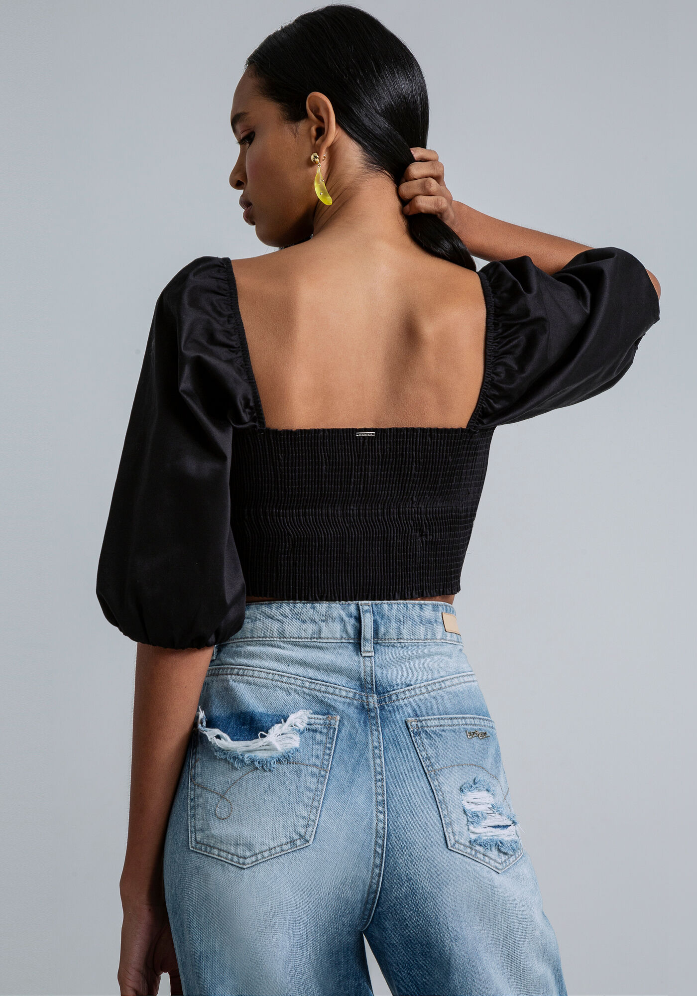 Blusa Cropped Manga 3/4 Bufante, PRETO, large.