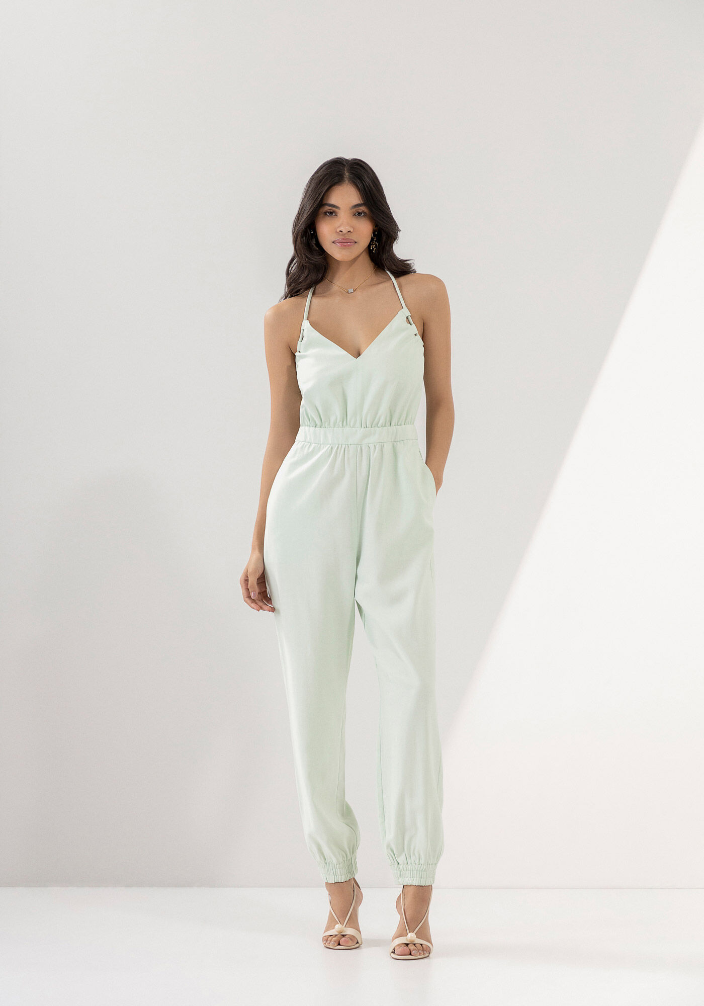 Macac&atilde;o Longo Acinturado com Al&ccedil;as Cord&atilde;o, , large.