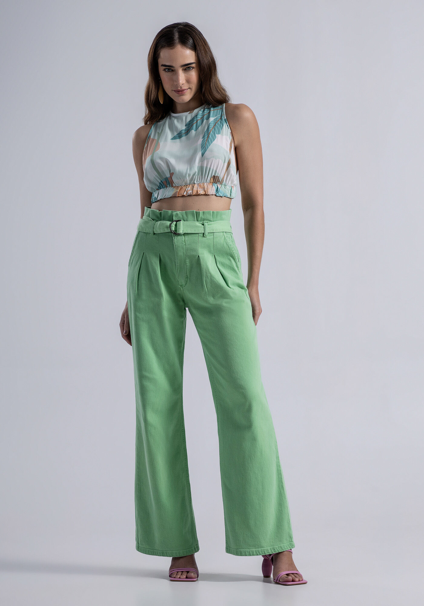 Blusa Cropped em Viscose com Recorte Costas, , large.