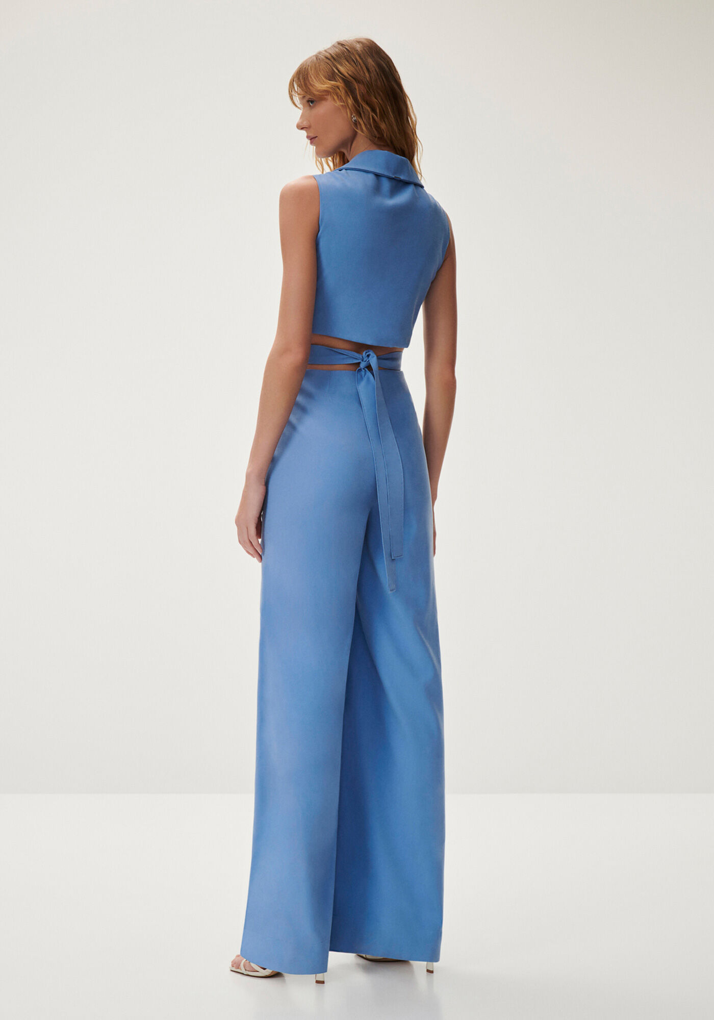 Macac&atilde;o Longo com Gola e Cut Out, , large.